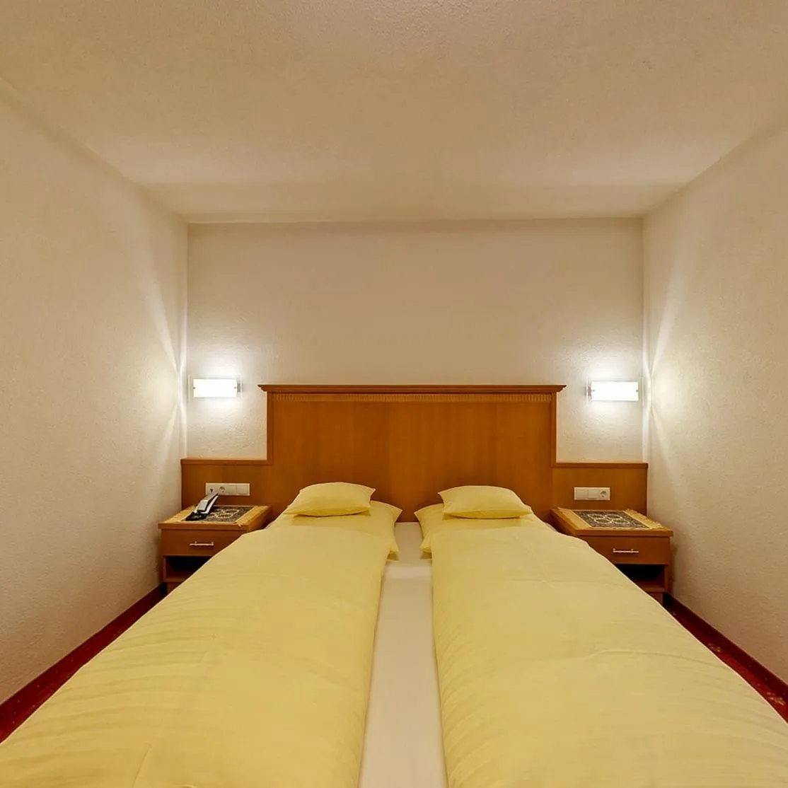 Bedroom, Bed in Hotel Bruno