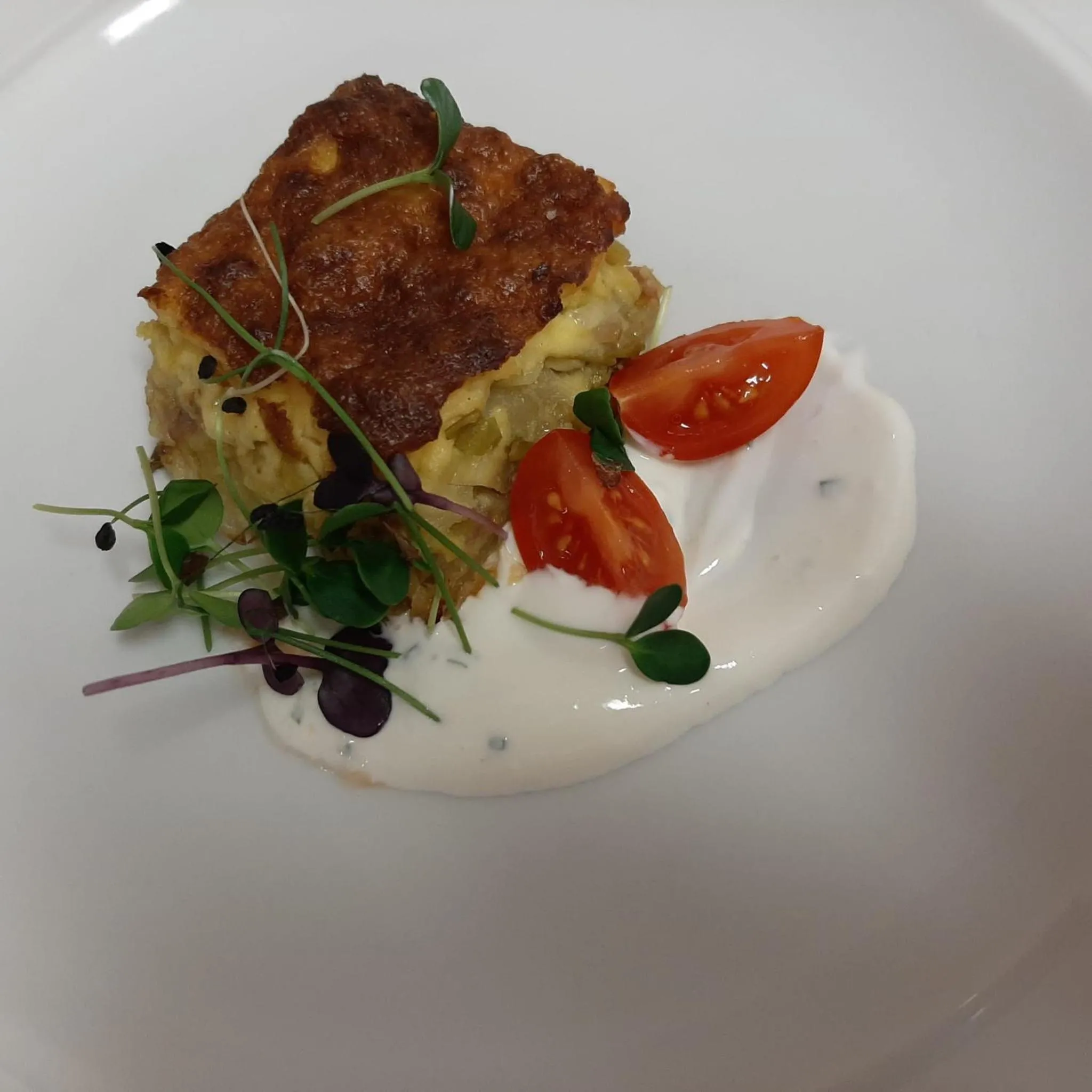 Restaurant/places to eat in Hotel Bruno