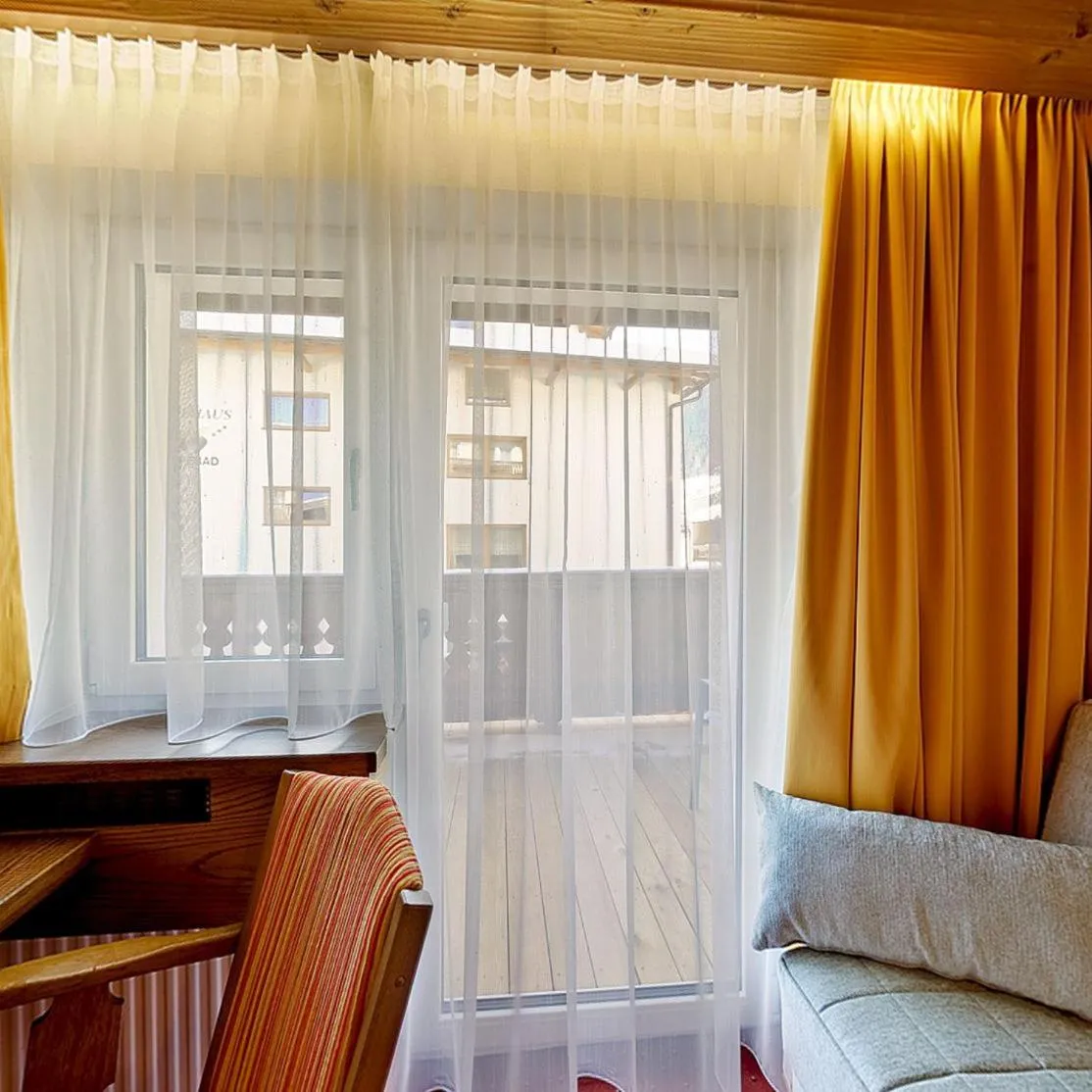 Photo of the whole room in Hotel Bruno