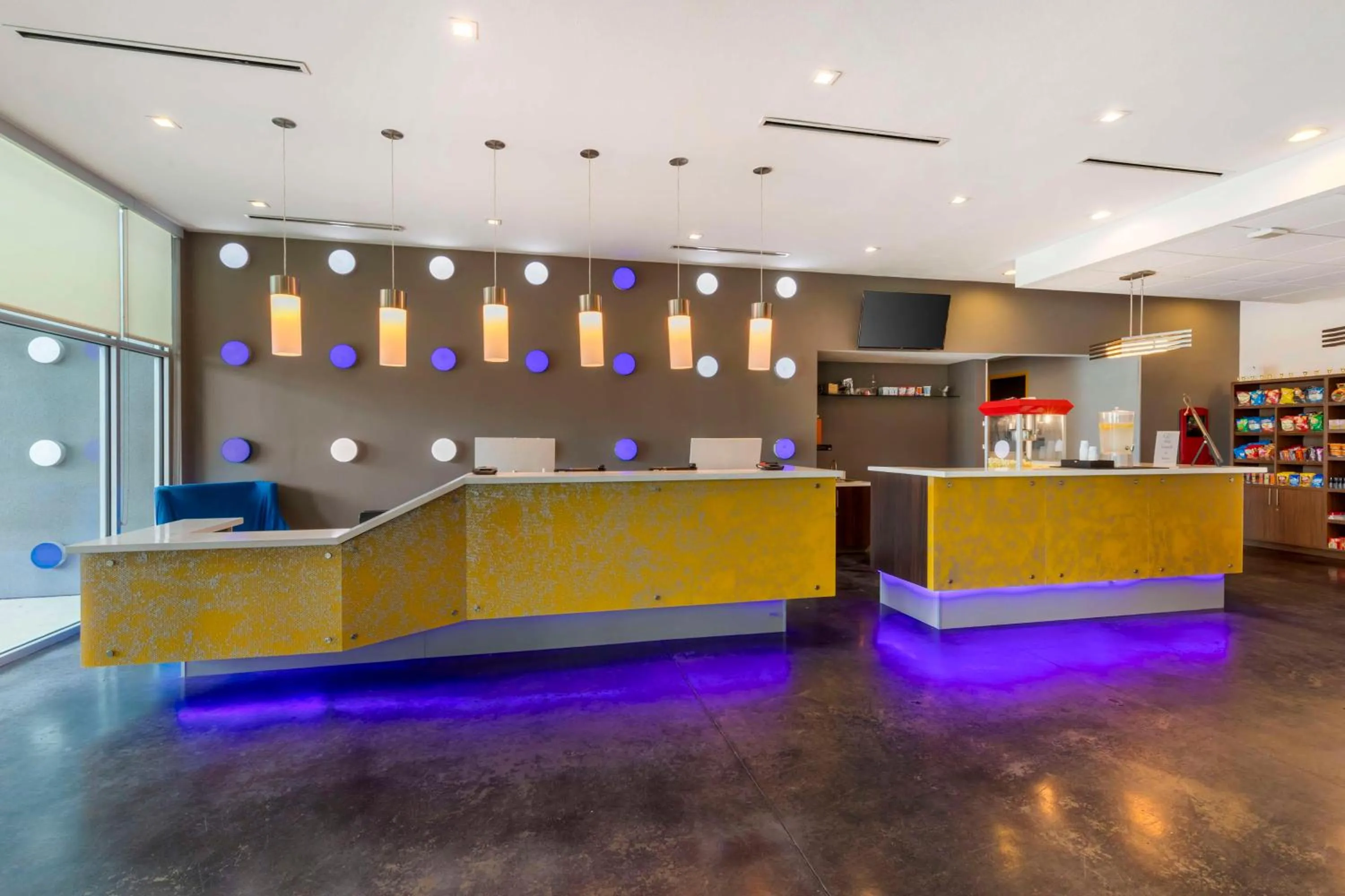Lobby or reception in GLō Best Western Dallas South DeSoto