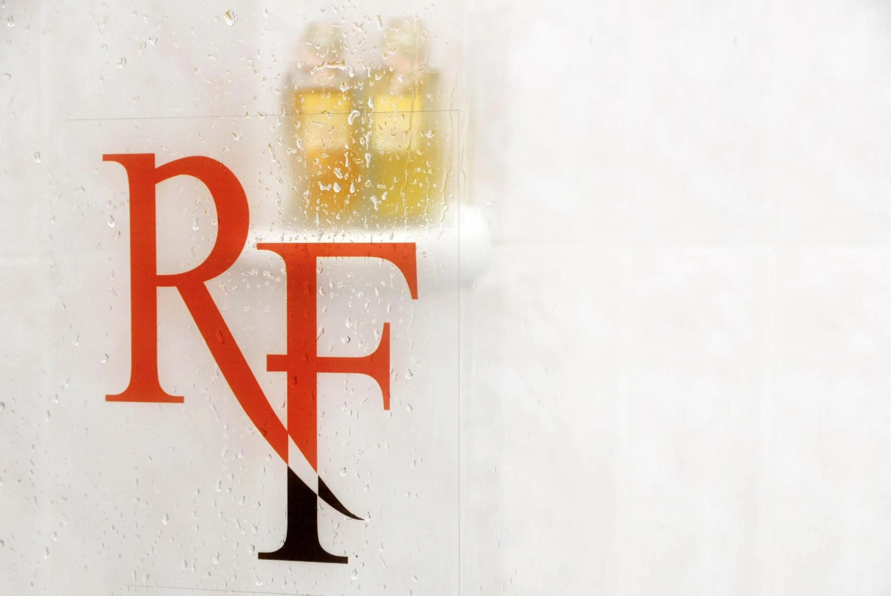 Logo/Certificate/Sign in Ferrinho