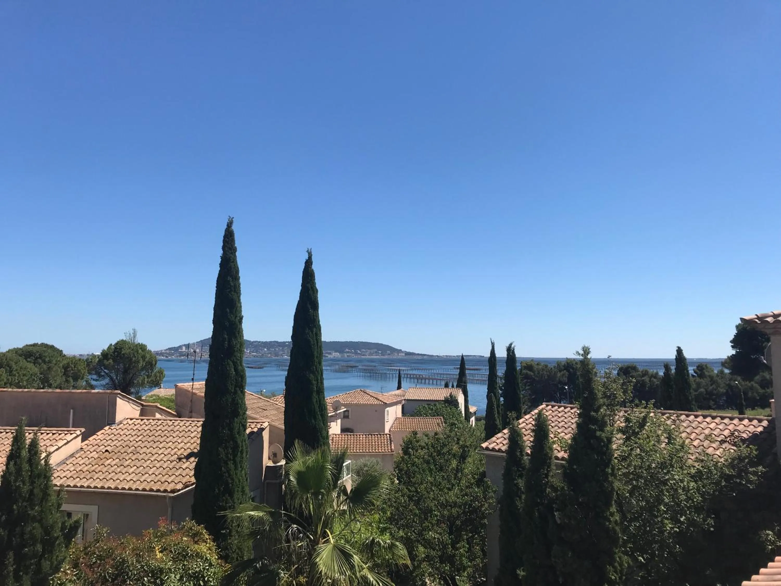 Nearby landmark in Bouzigues Suite Parentale Étang de Thau