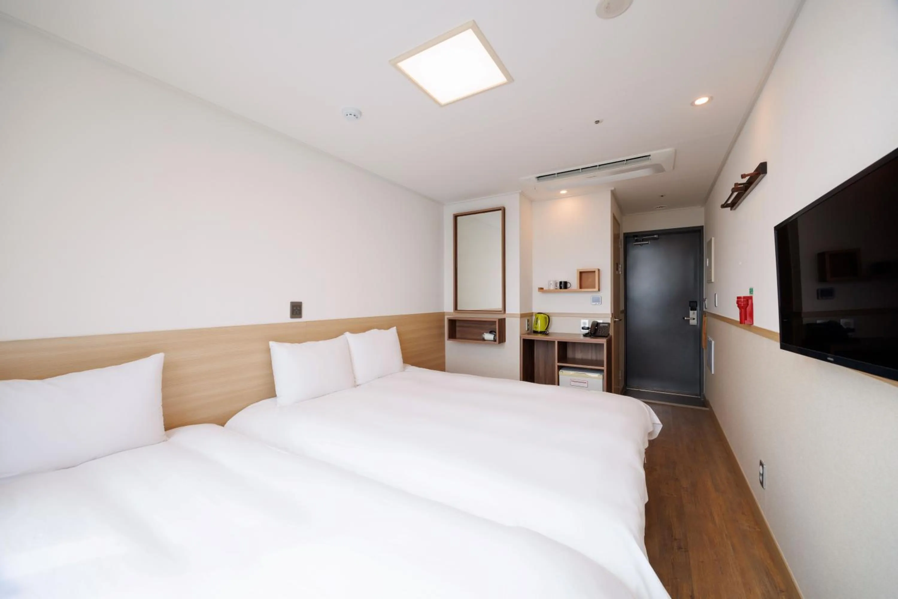 Decorative detail, Bed in Kenny Stay Jeju Seogwipo