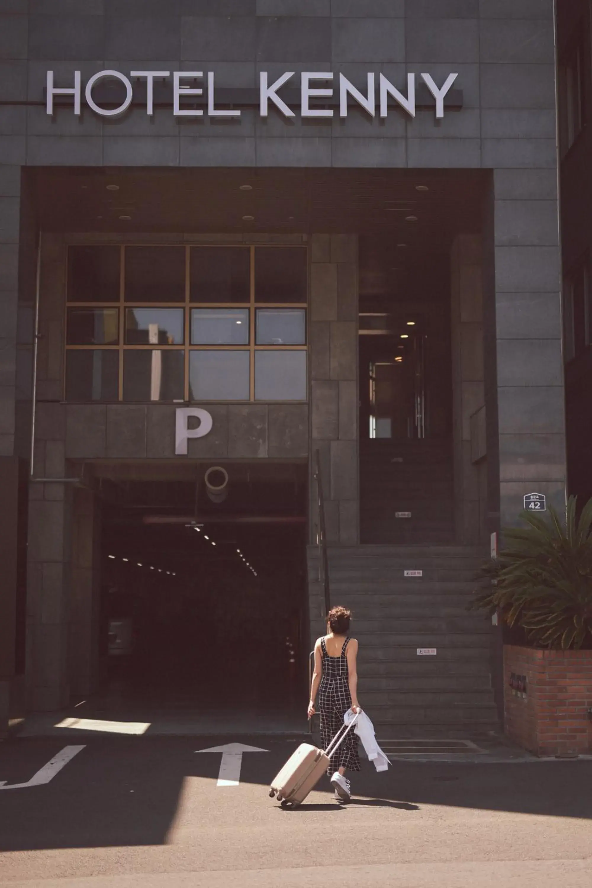 Facade/entrance in Kenny Stay Jeju Seogwipo Facade/entrance in Kenny Stay Jeju Seogwipo