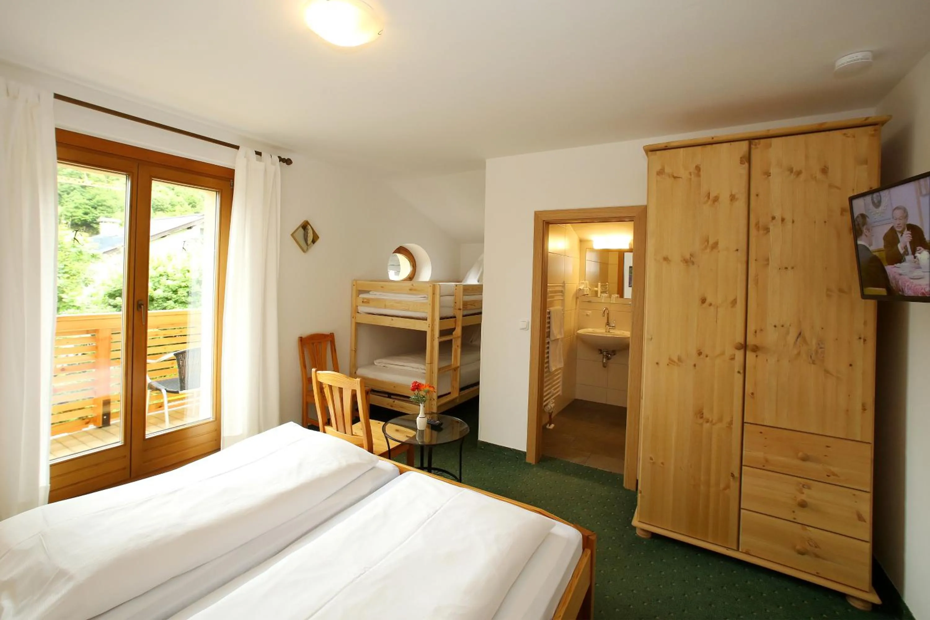 Bedroom, Bed in Chalet Jasmin