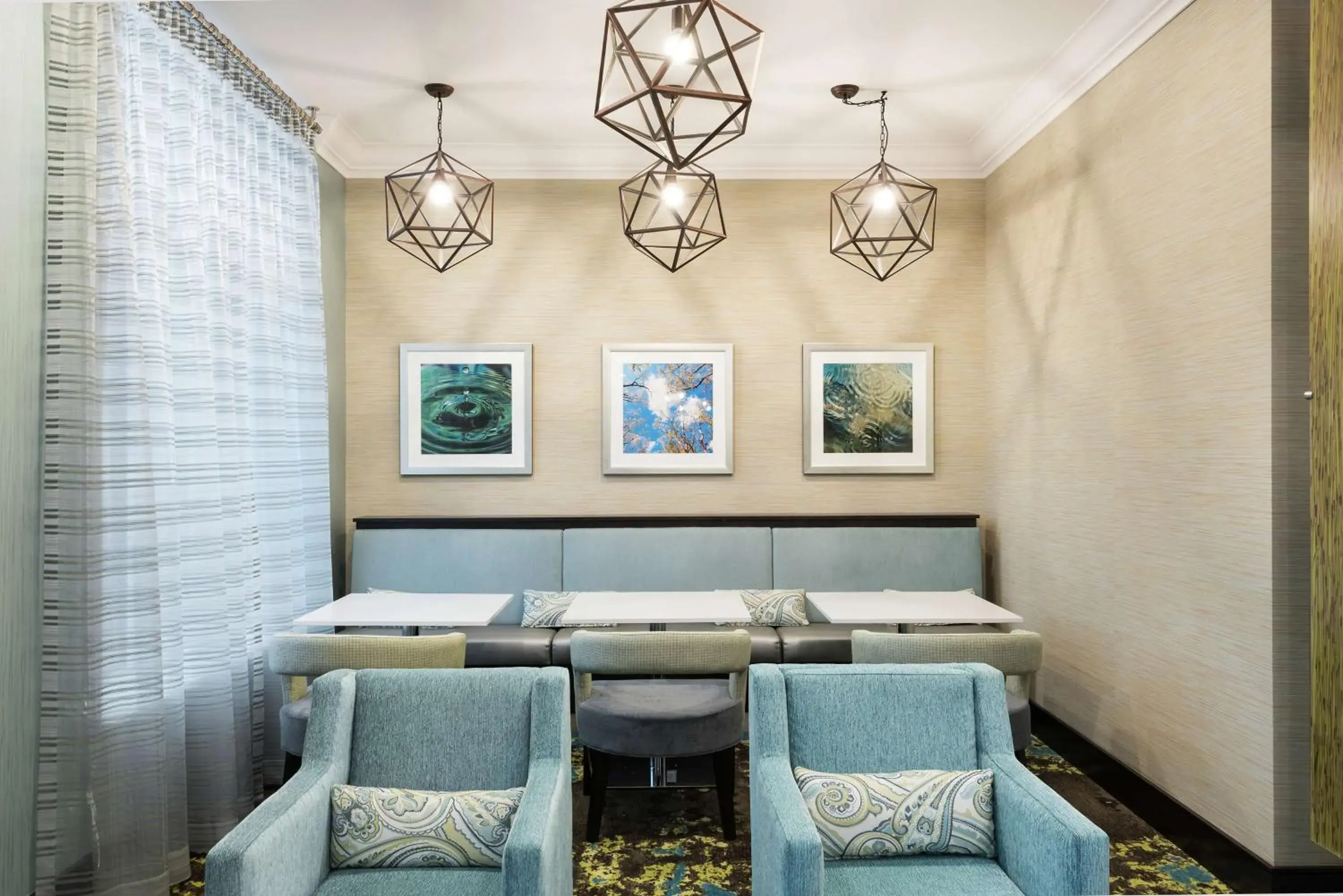 Property building in Homewood Suites By Hilton Ottawa Airport Property building in Homewood Suites By Hilton Ottawa Airport