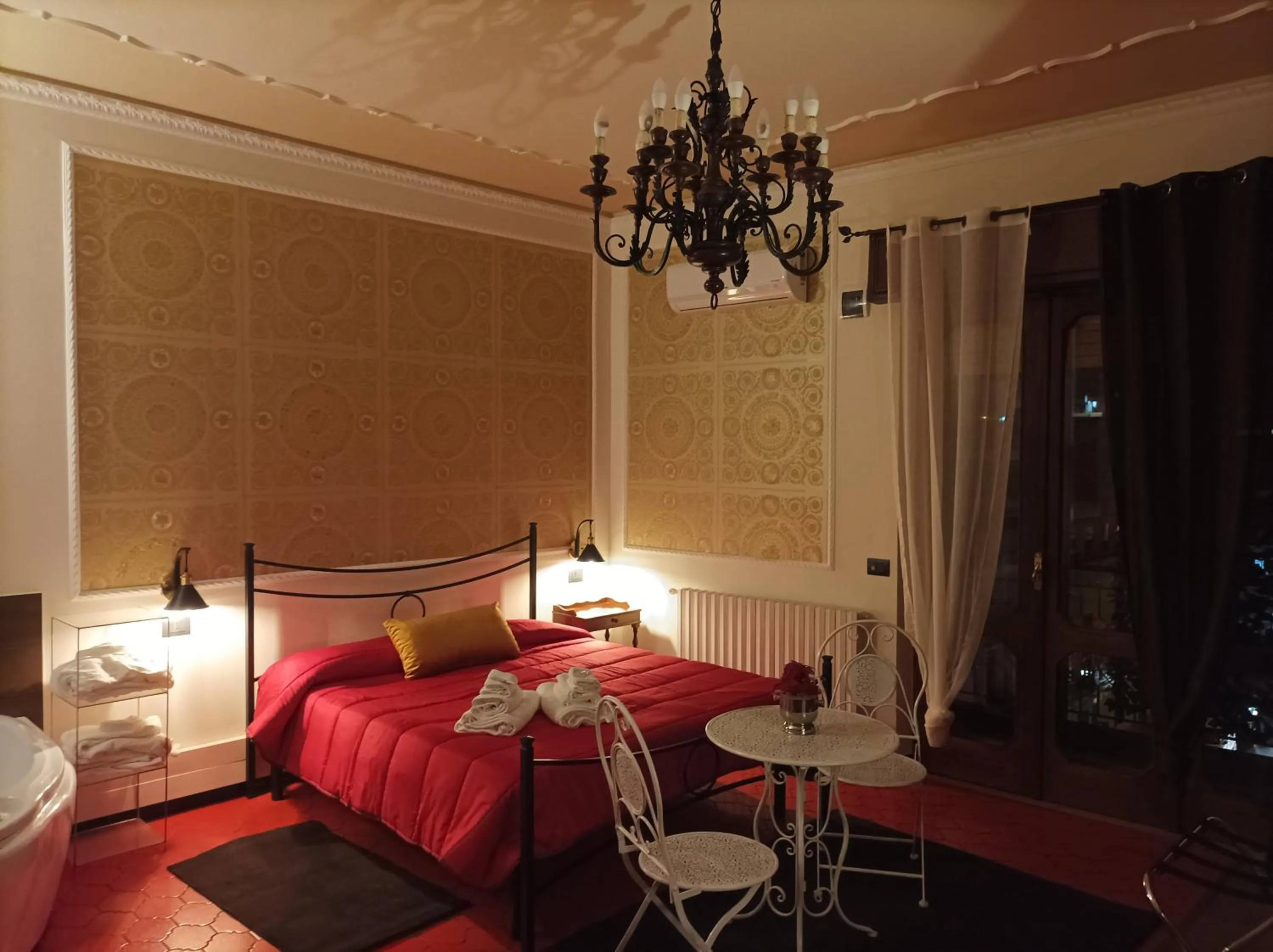 Bed in B&B Centrum Palmi