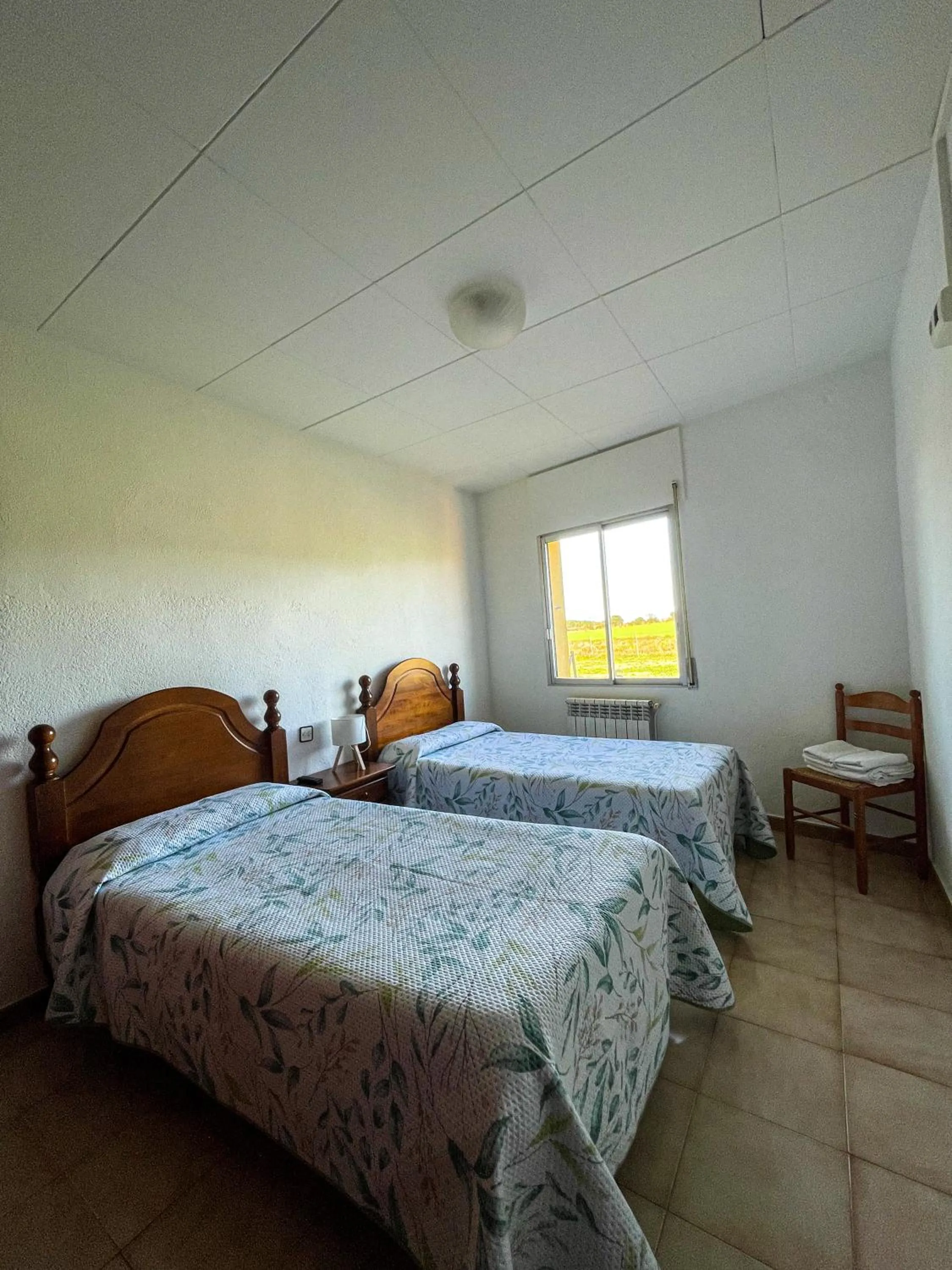 Bed in Hostal Avi Pep