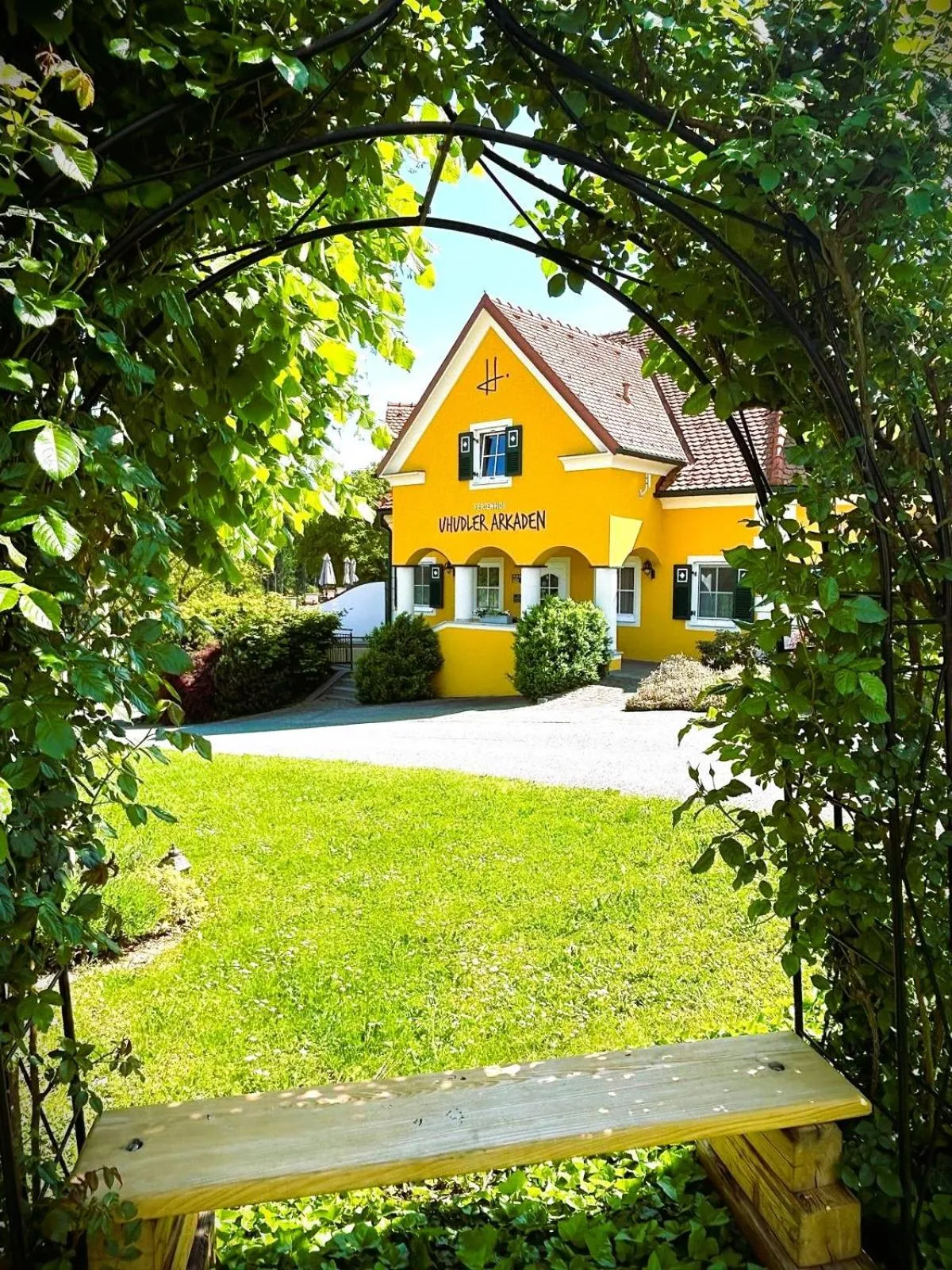 Ferienhof Uhudler-Arkaden