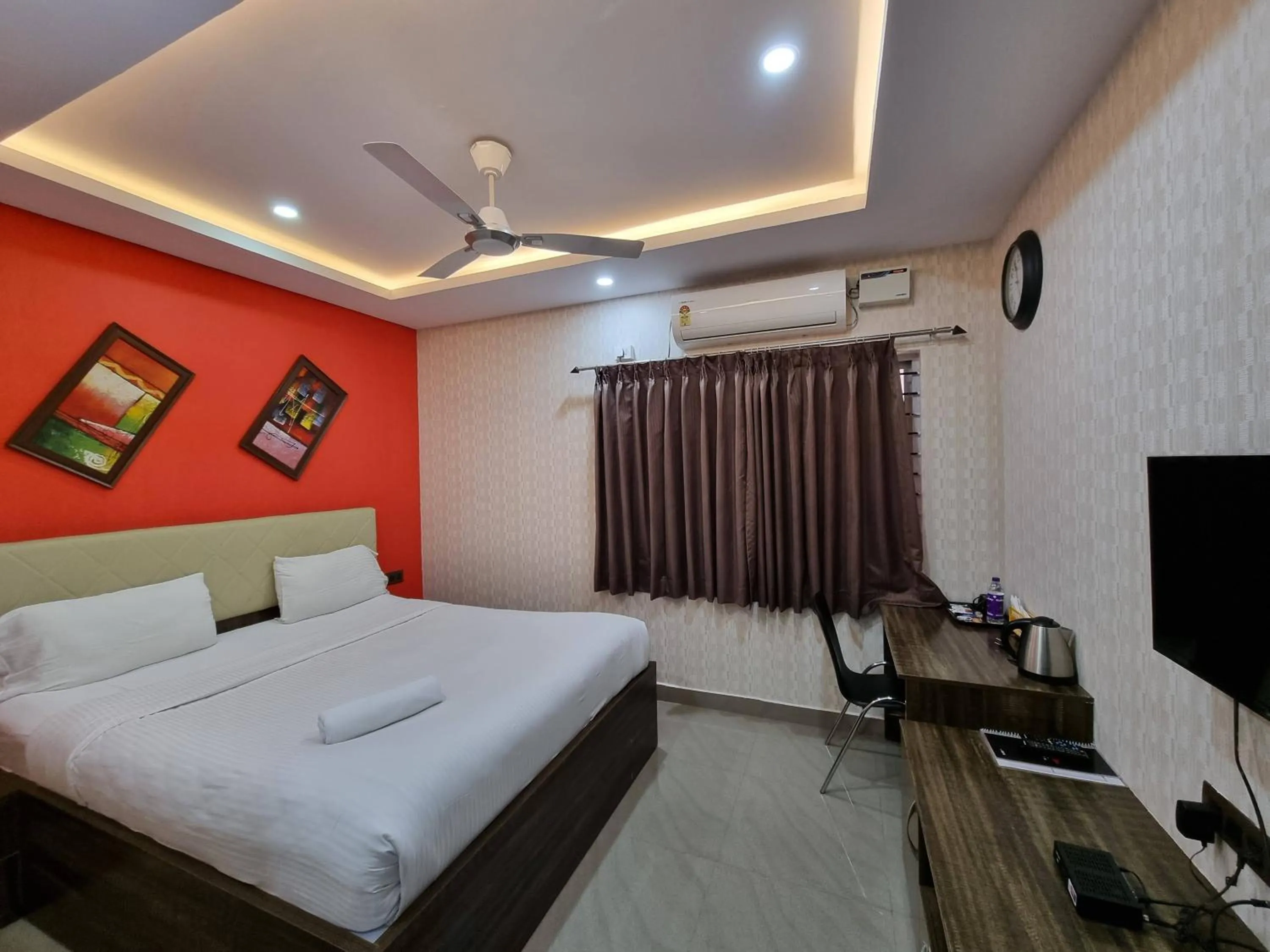 TV and multimedia, Bed in The Urban Nest