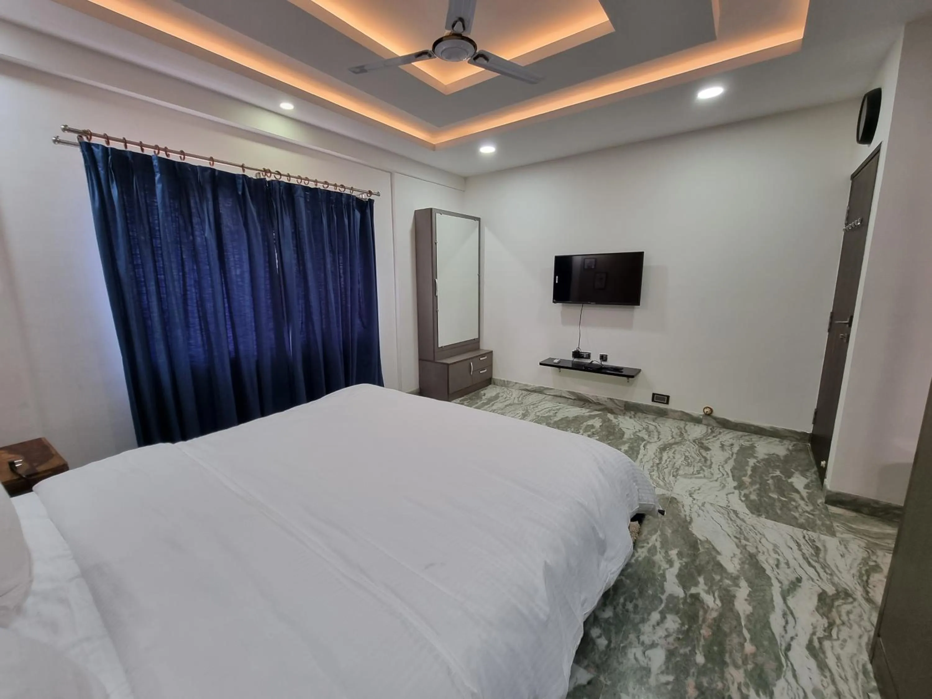 Bedroom, Bed in The Urban Nest