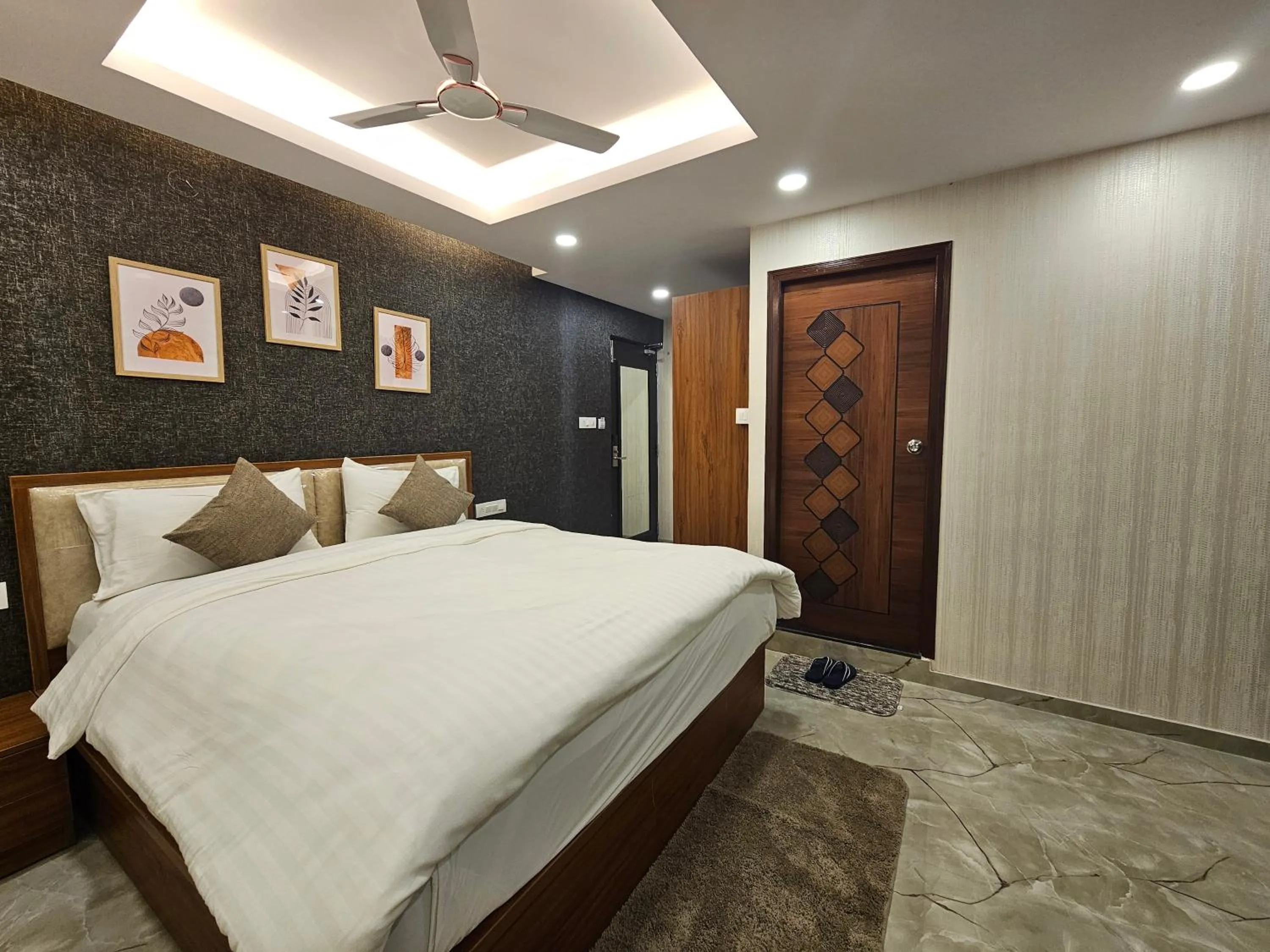 Photo of the whole room, Bed in The Urban Nest