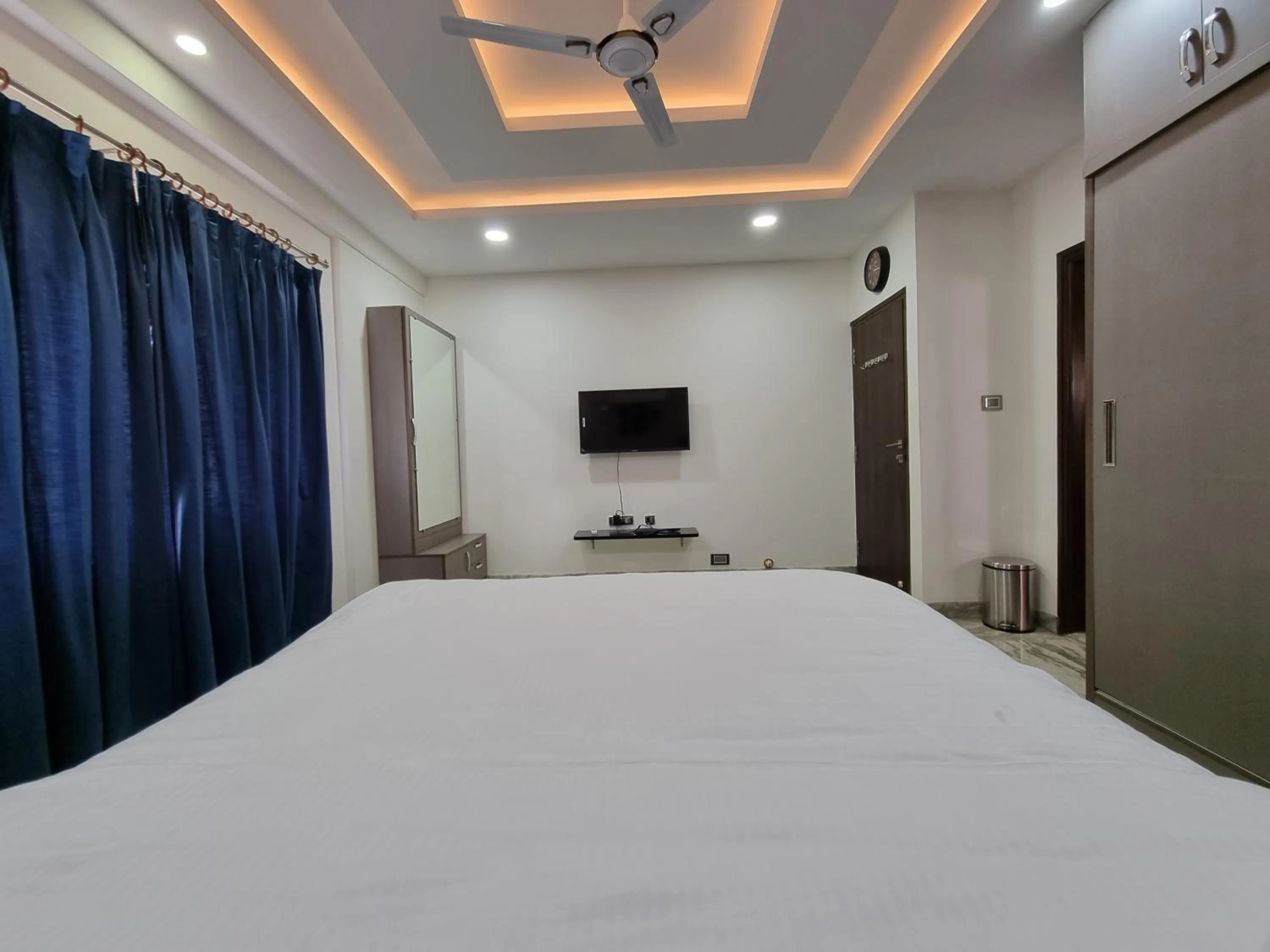 Bedroom, Bed in The Urban Nest