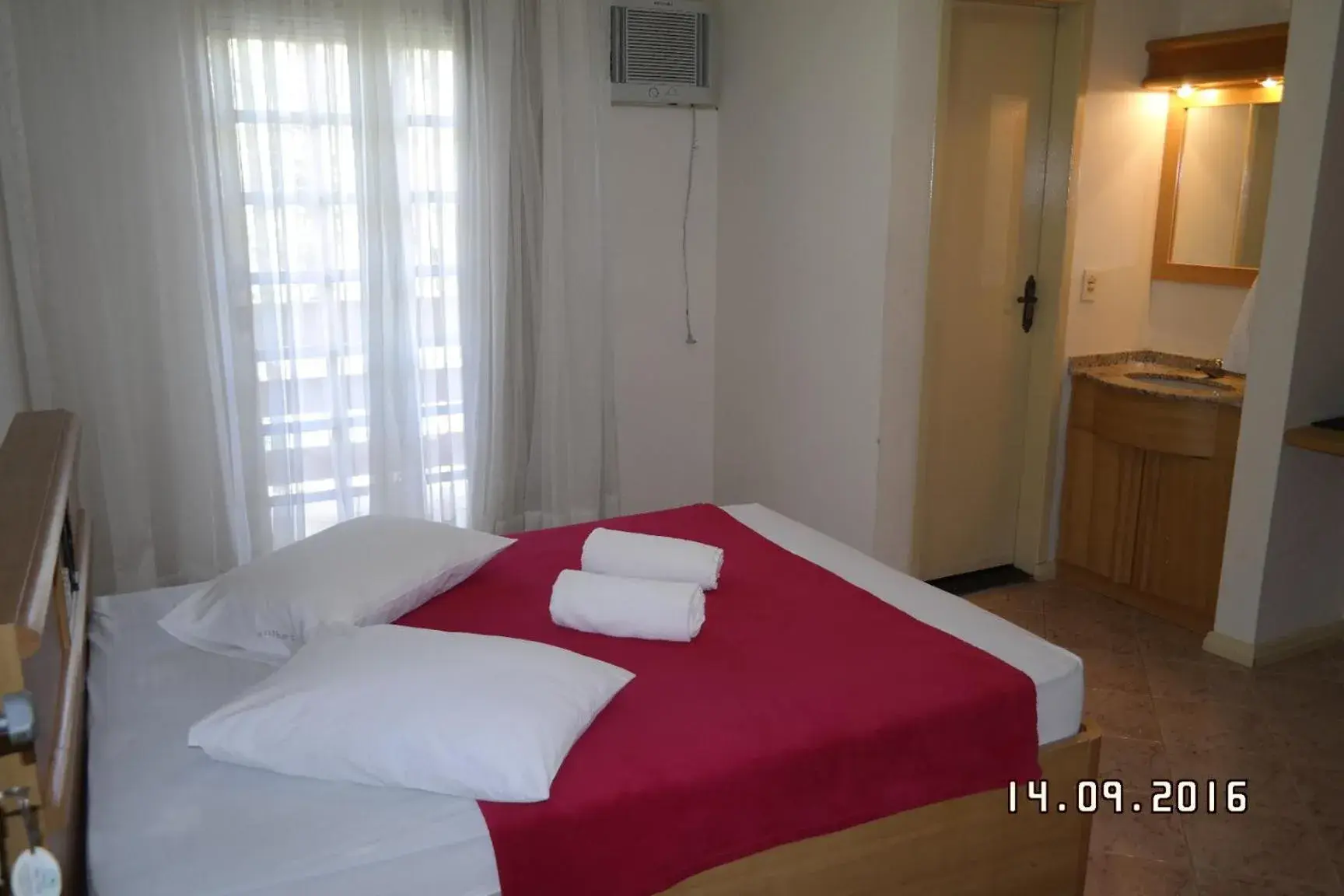 Economy Double Room in Hotel Pousada Ilha do Mar Bombinhas Economy Double Room in Hotel Pousada Ilha do Mar Bombinhas