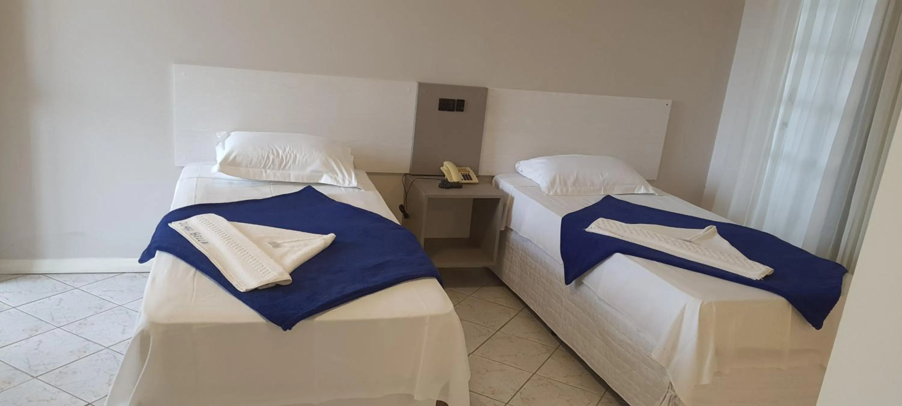 Property building, Bed in Hotel Pousada Ilha do Mar Bombinhas