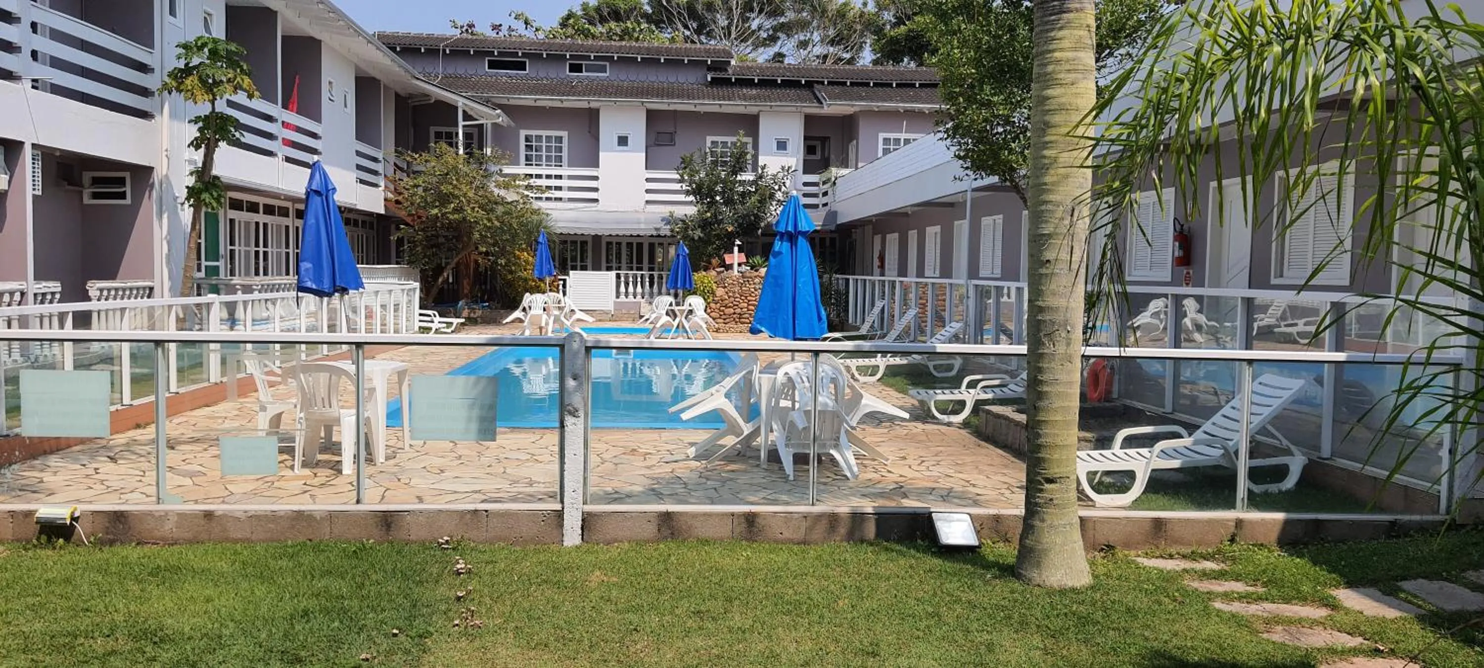 Pool view in Hotel Pousada Ilha do Mar Bombinhas