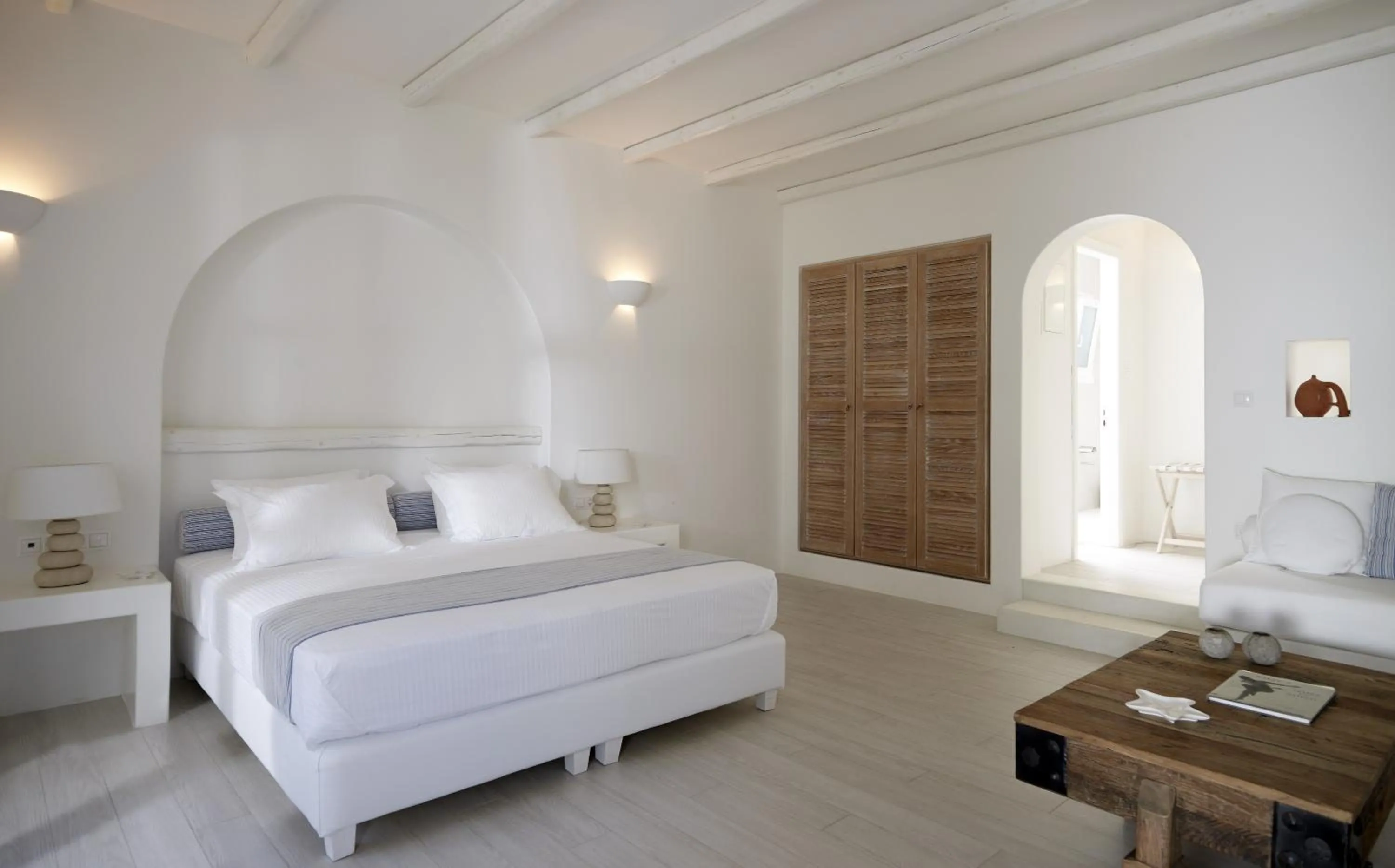 Bed in Villa Marandi Luxury Suites