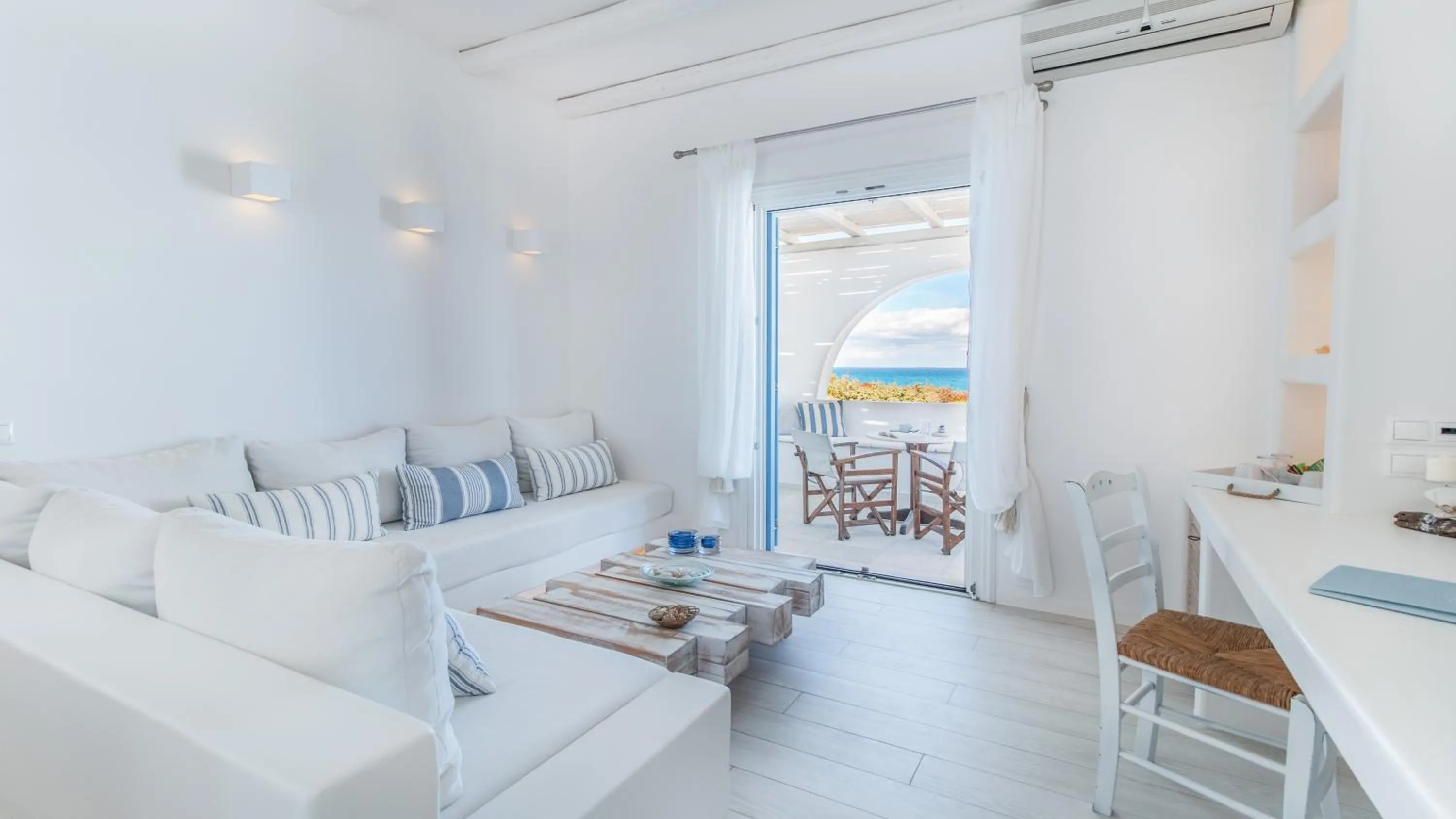 Villa Marandi Luxury Suites