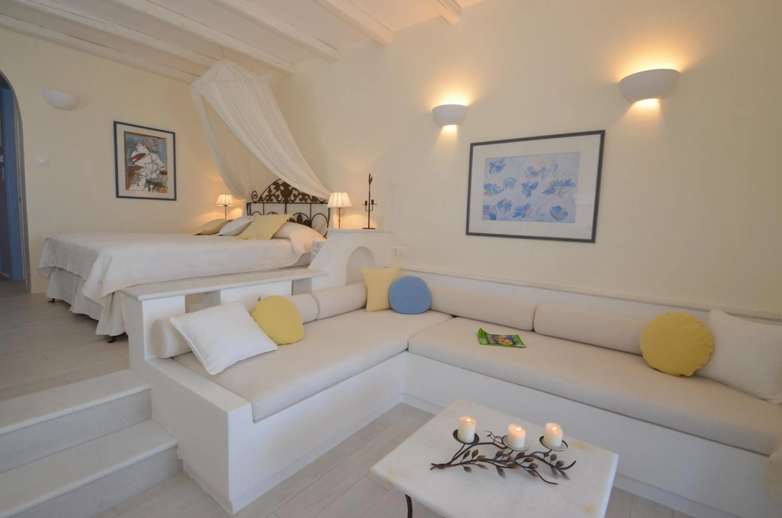 Bed in Villa Marandi Luxury Suites