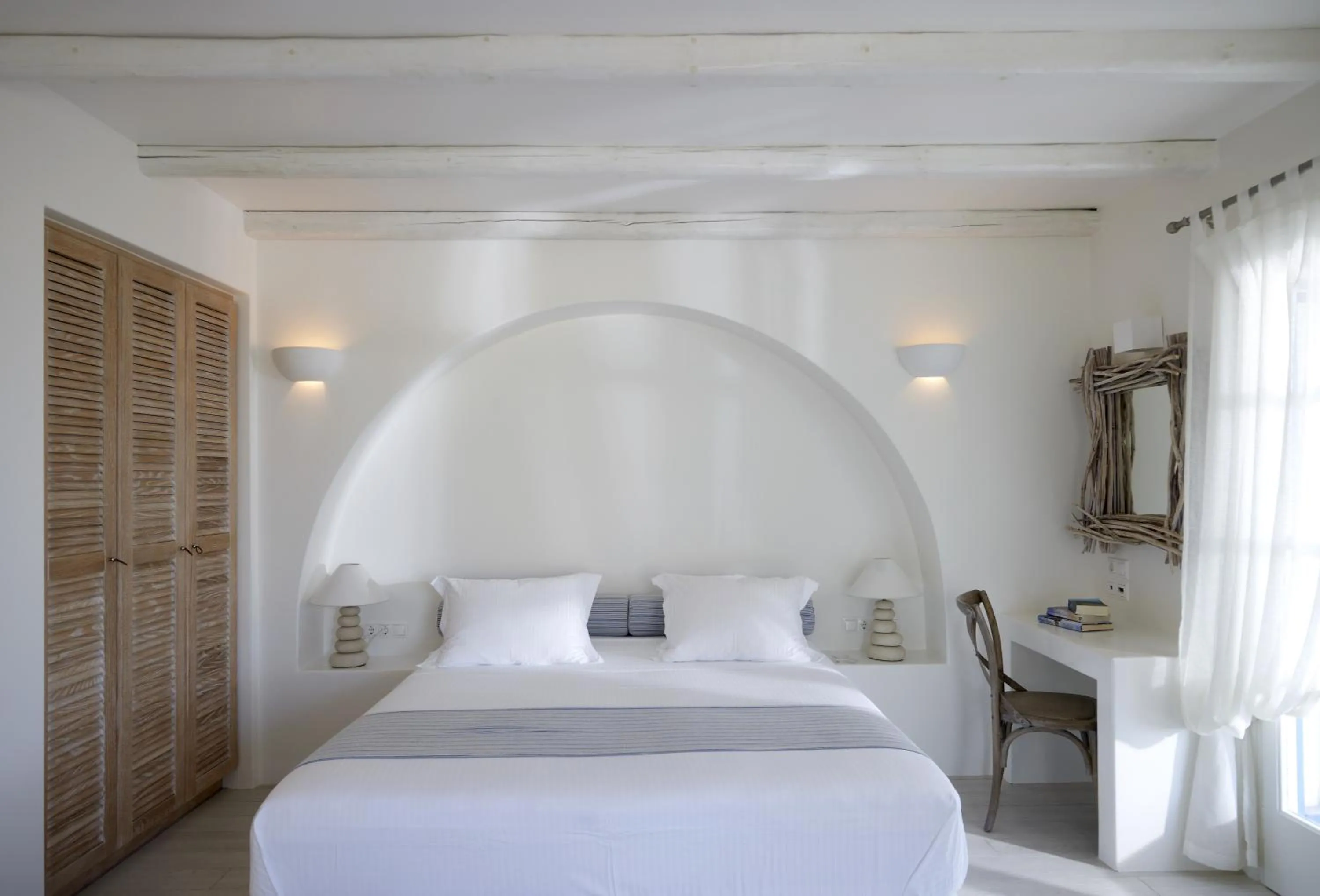 Bed in Villa Marandi Luxury Suites