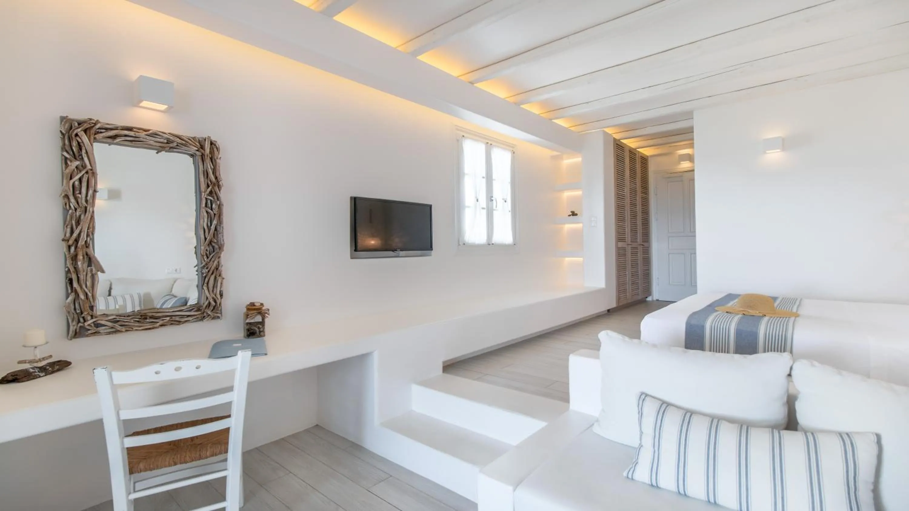 Villa Marandi Luxury Suites