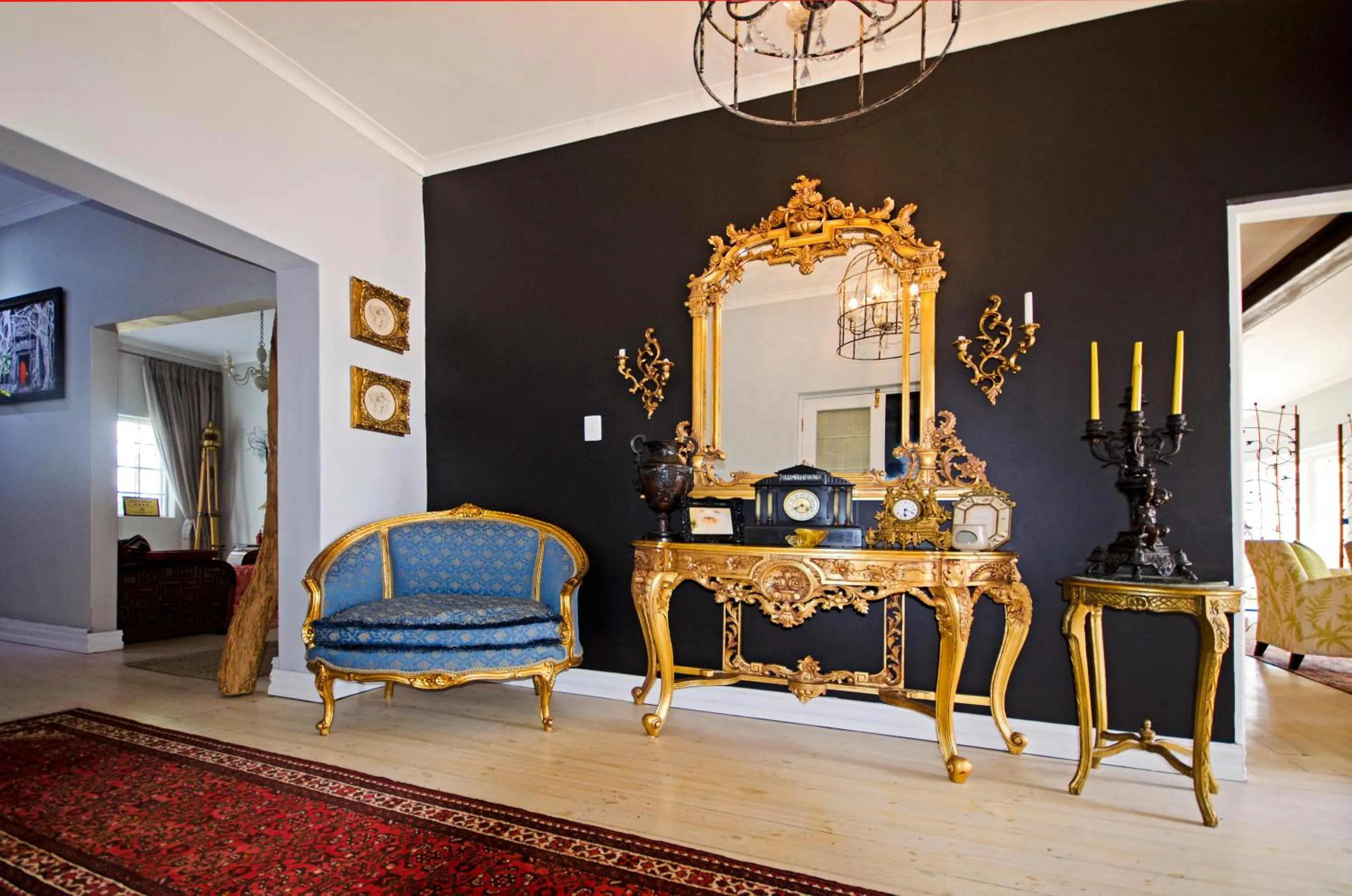 Lobby or reception in Lodge on Main Guest House and Conference Centre