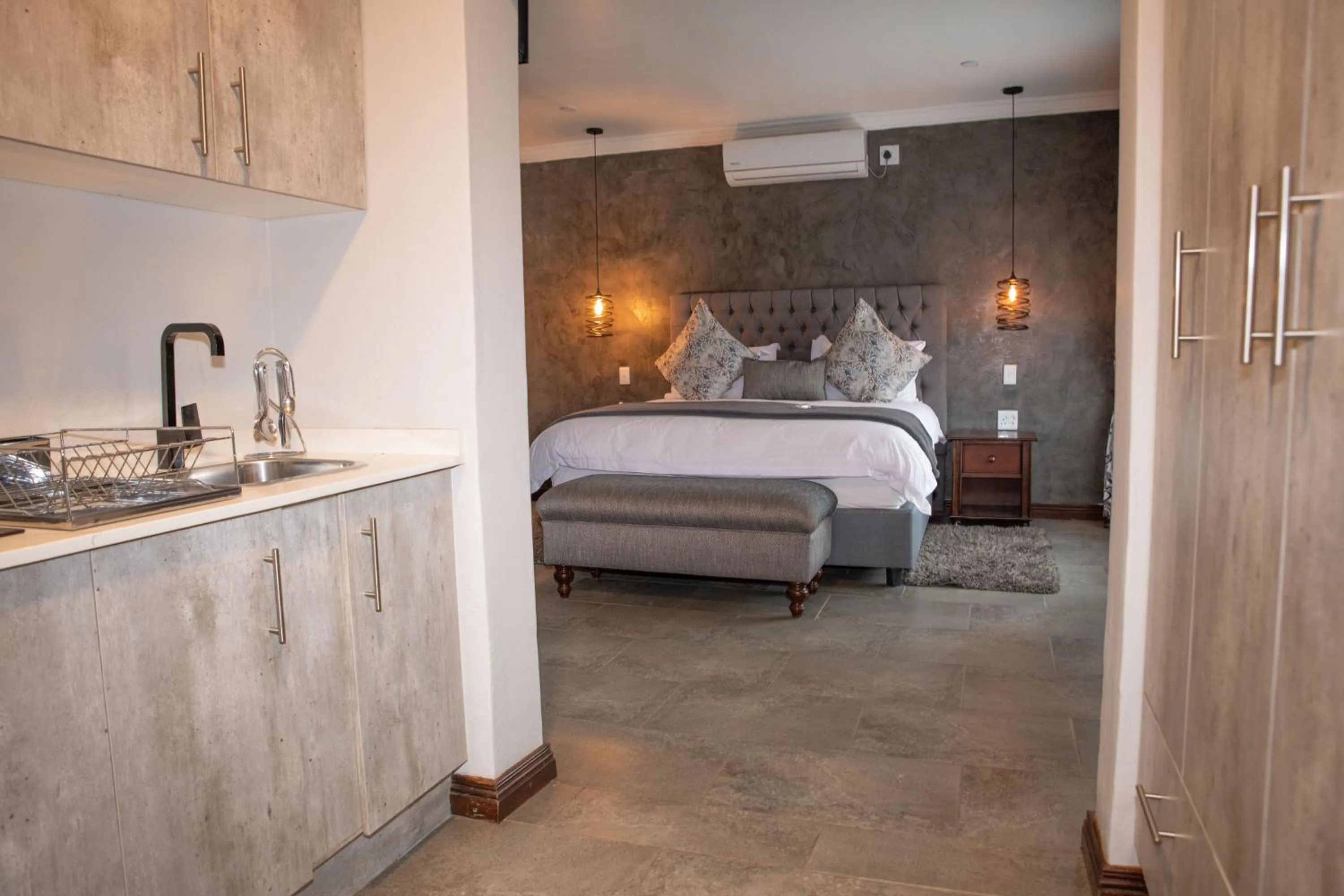 Bed in Iso'Bella Vita Guesthouse