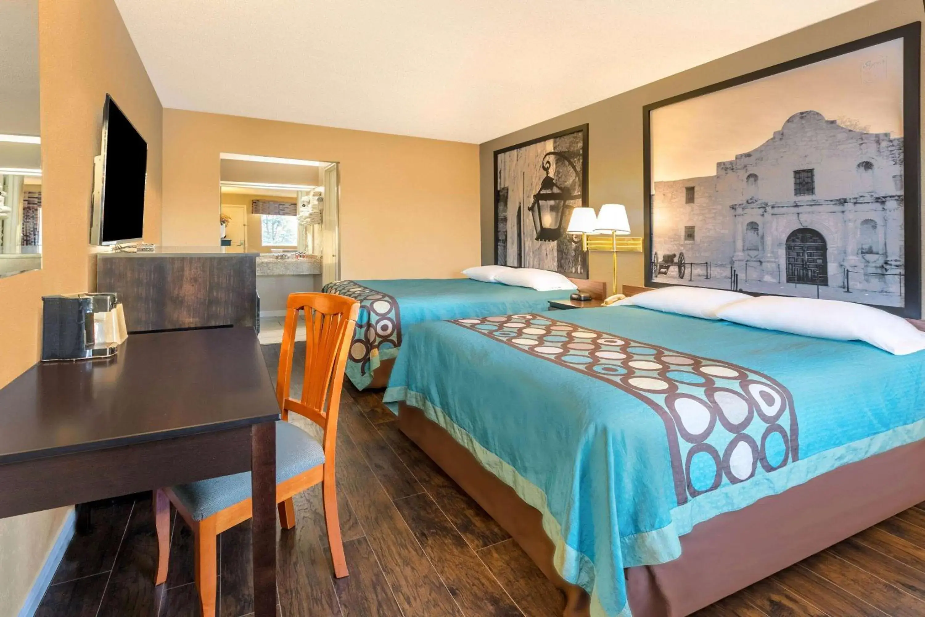 Photo of the whole room, Bed in Super 8 by Wyndham Abilene North Photo of the whole room, Bed in Super 8 by Wyndham Abilene North