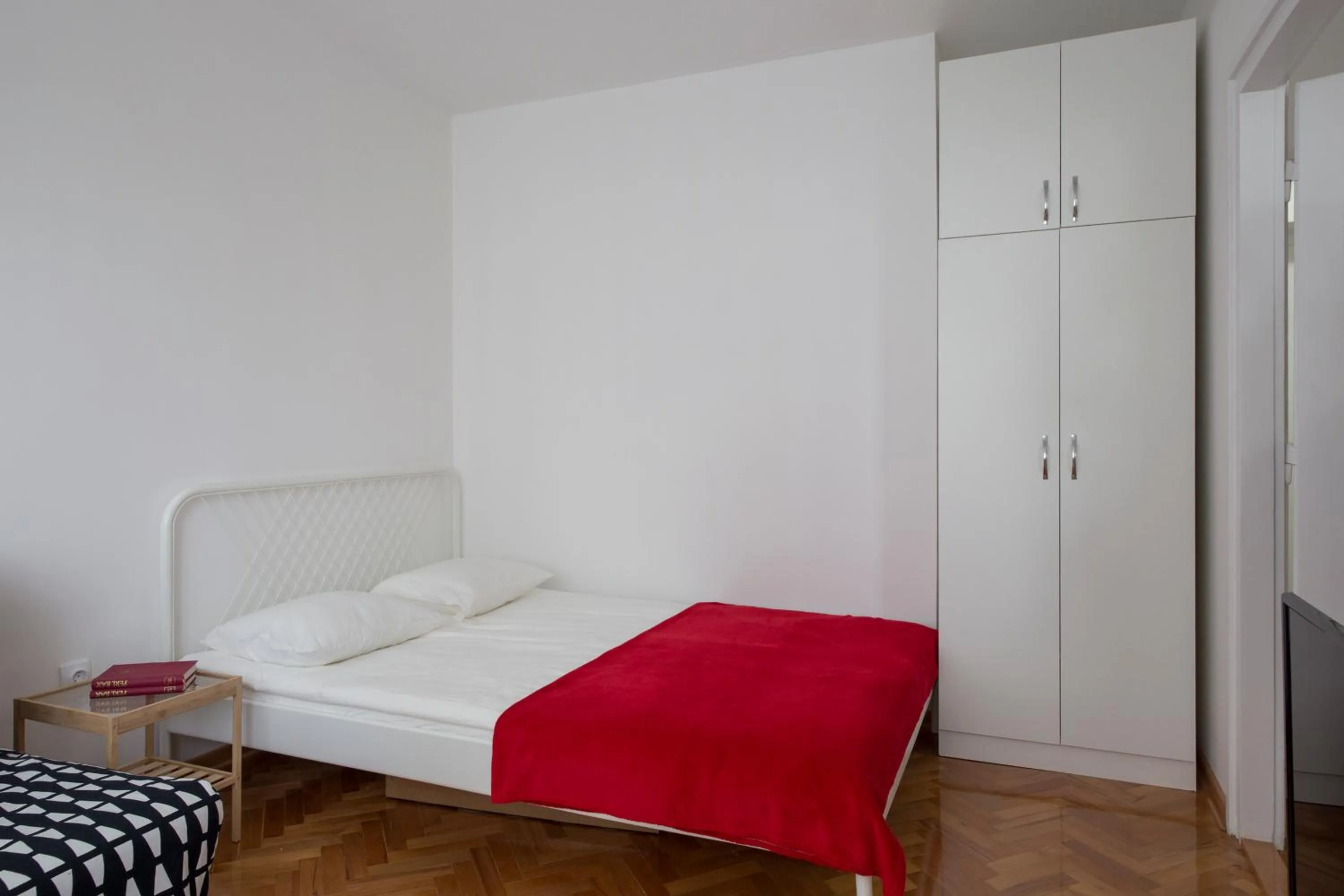 Bed in Apartment Slavija square/Clinical center of Serbia