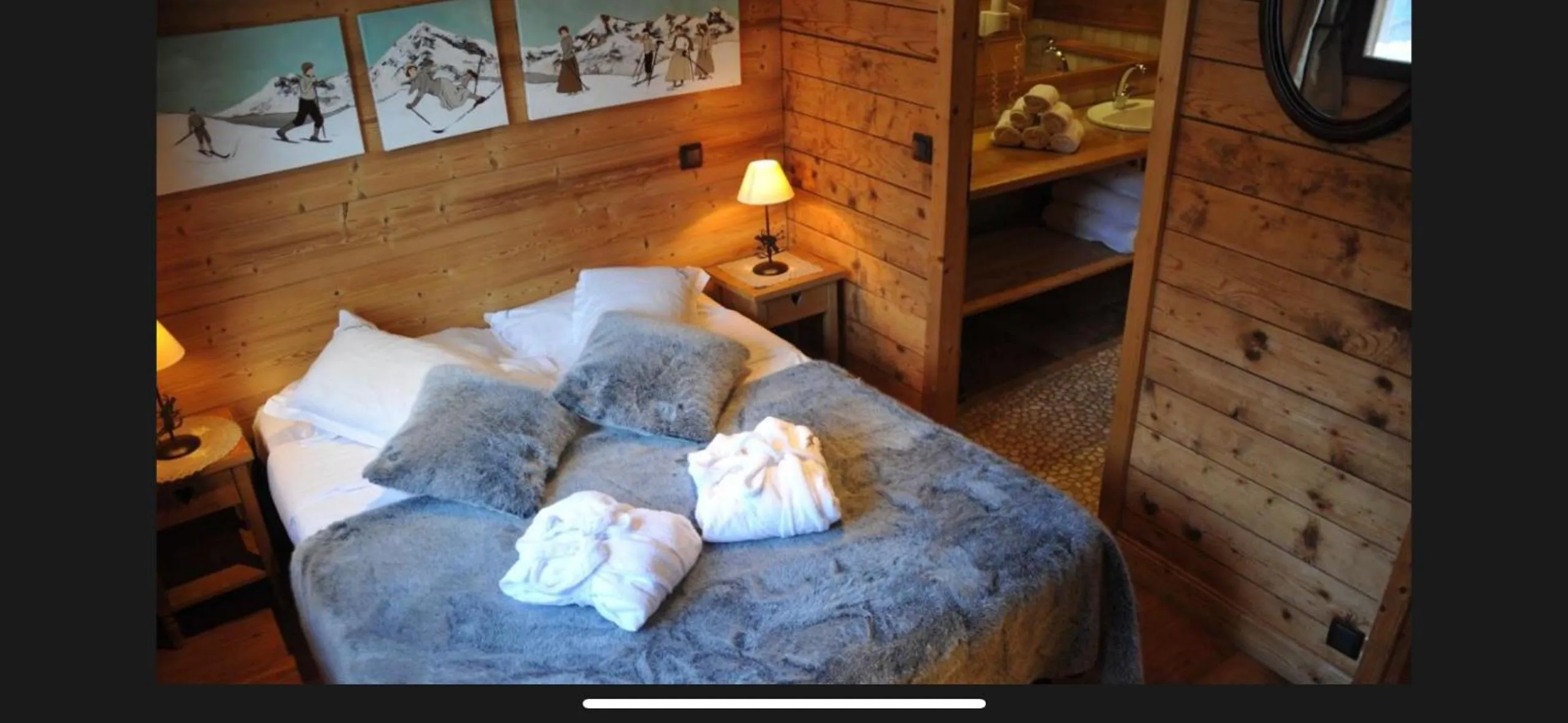 Bed in Hôtel Chalet Alpage