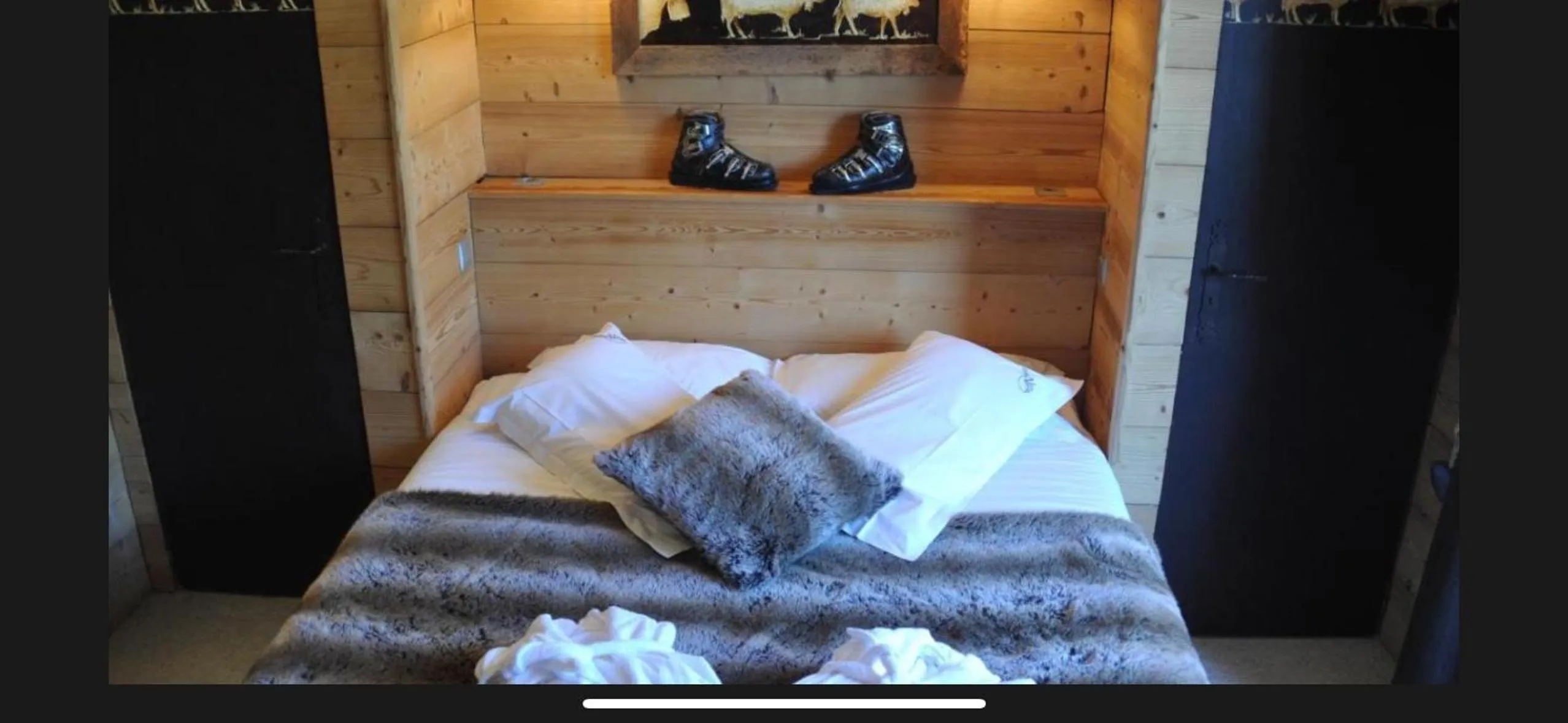 Bed in Hôtel Chalet Alpage