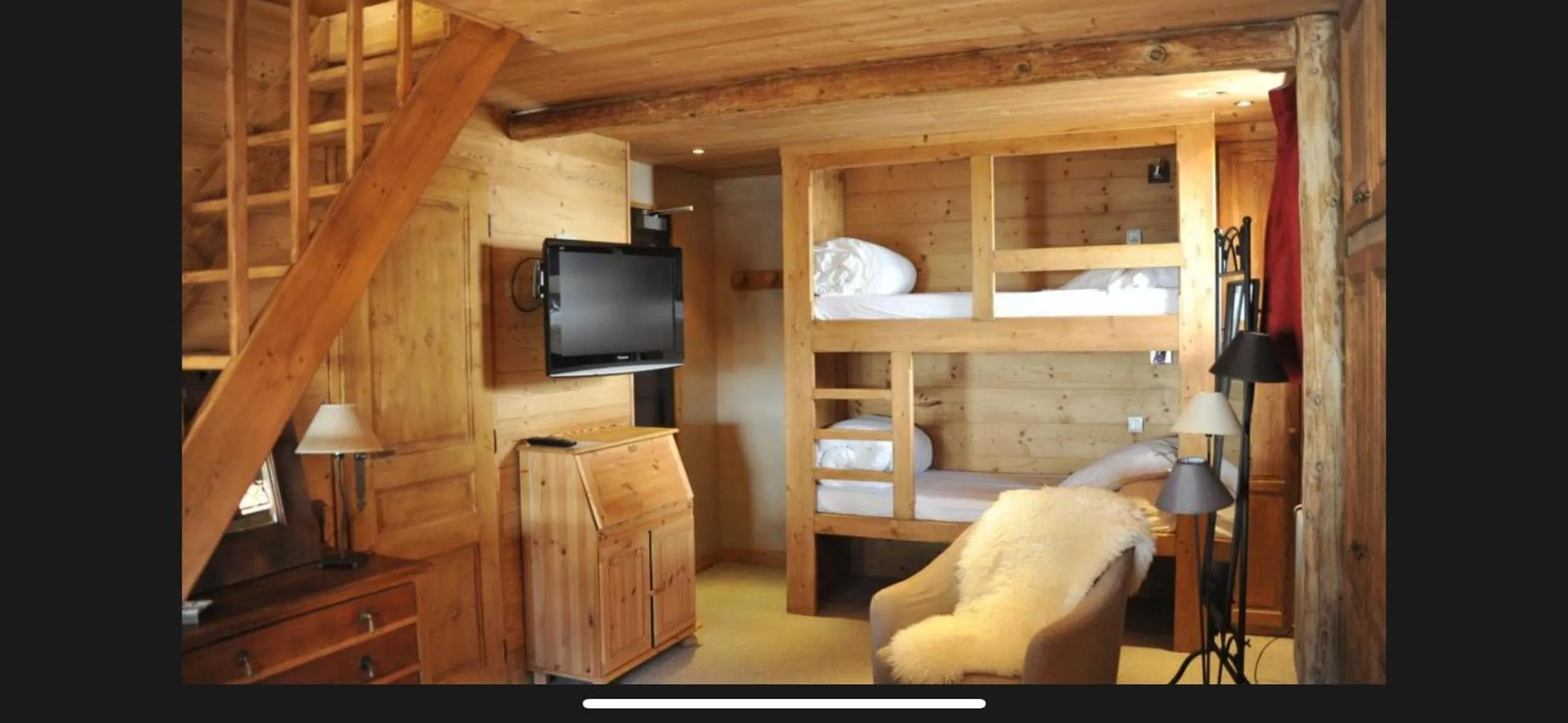 Bed in Hôtel Chalet Alpage