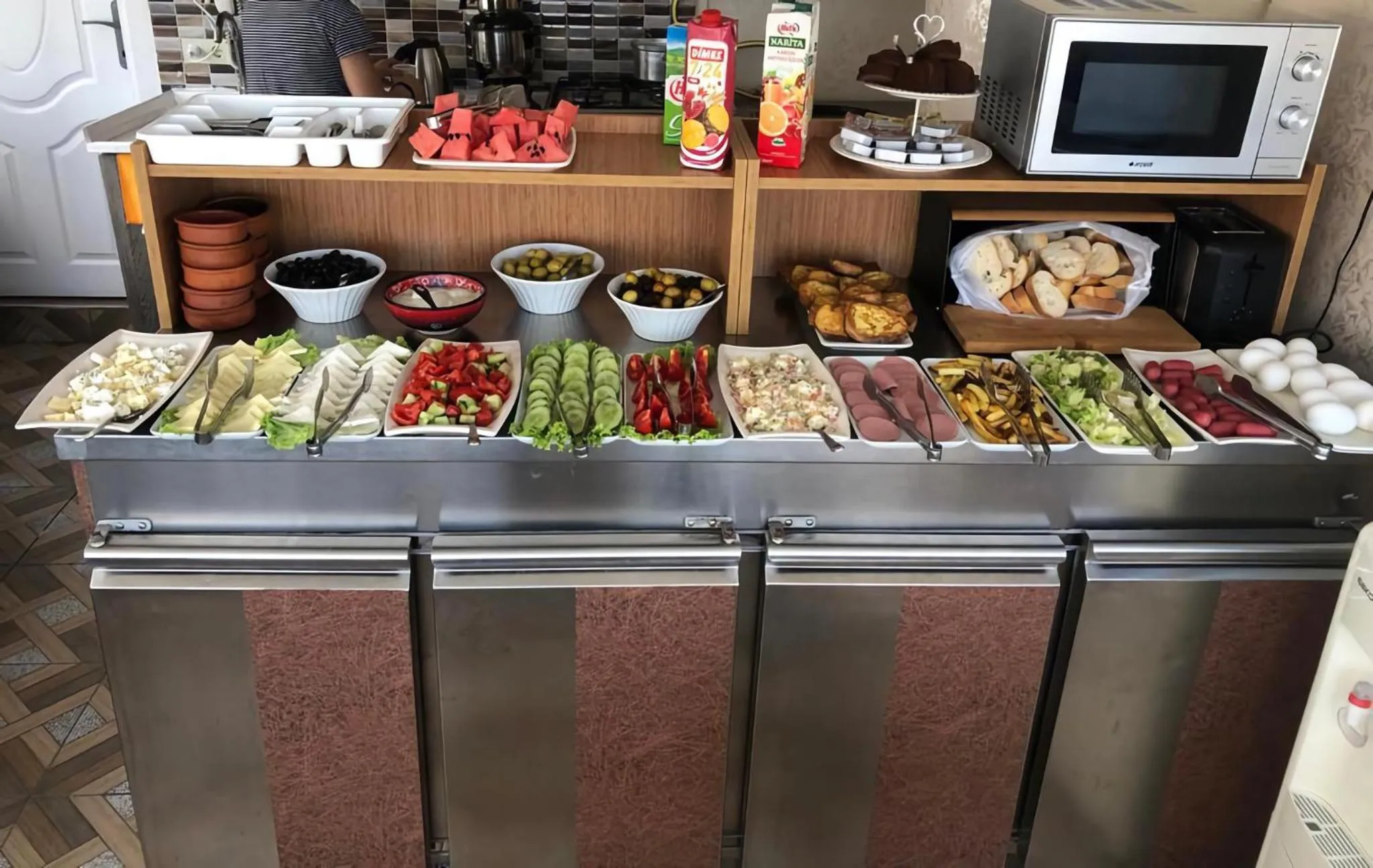 Breakfast in carvan hotel