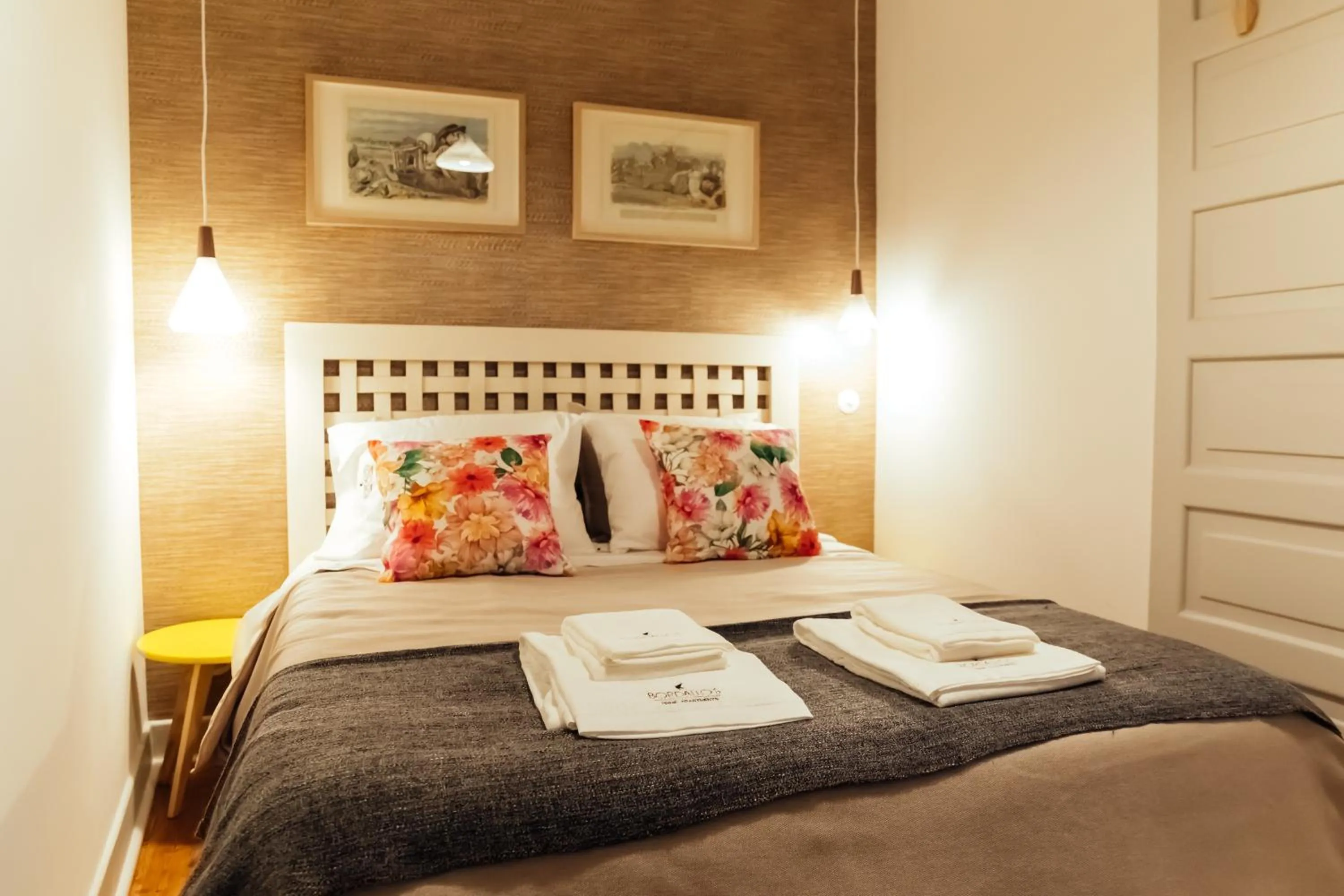 Bed in Bordallo's Prime Apartments