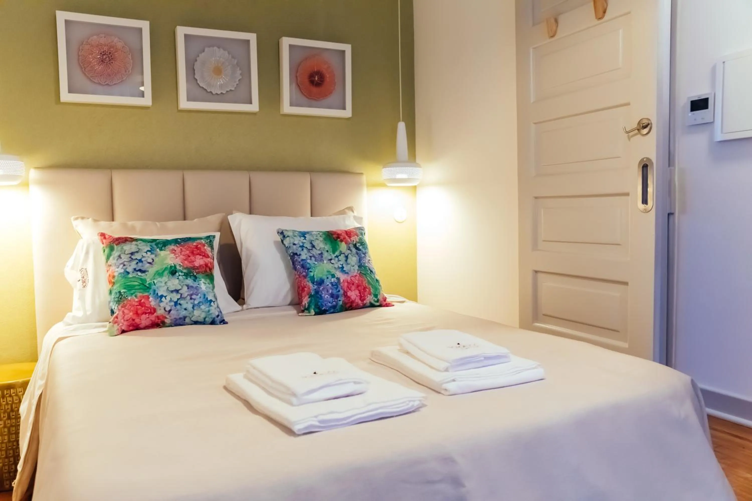 Bed in Bordallo's Prime Apartments