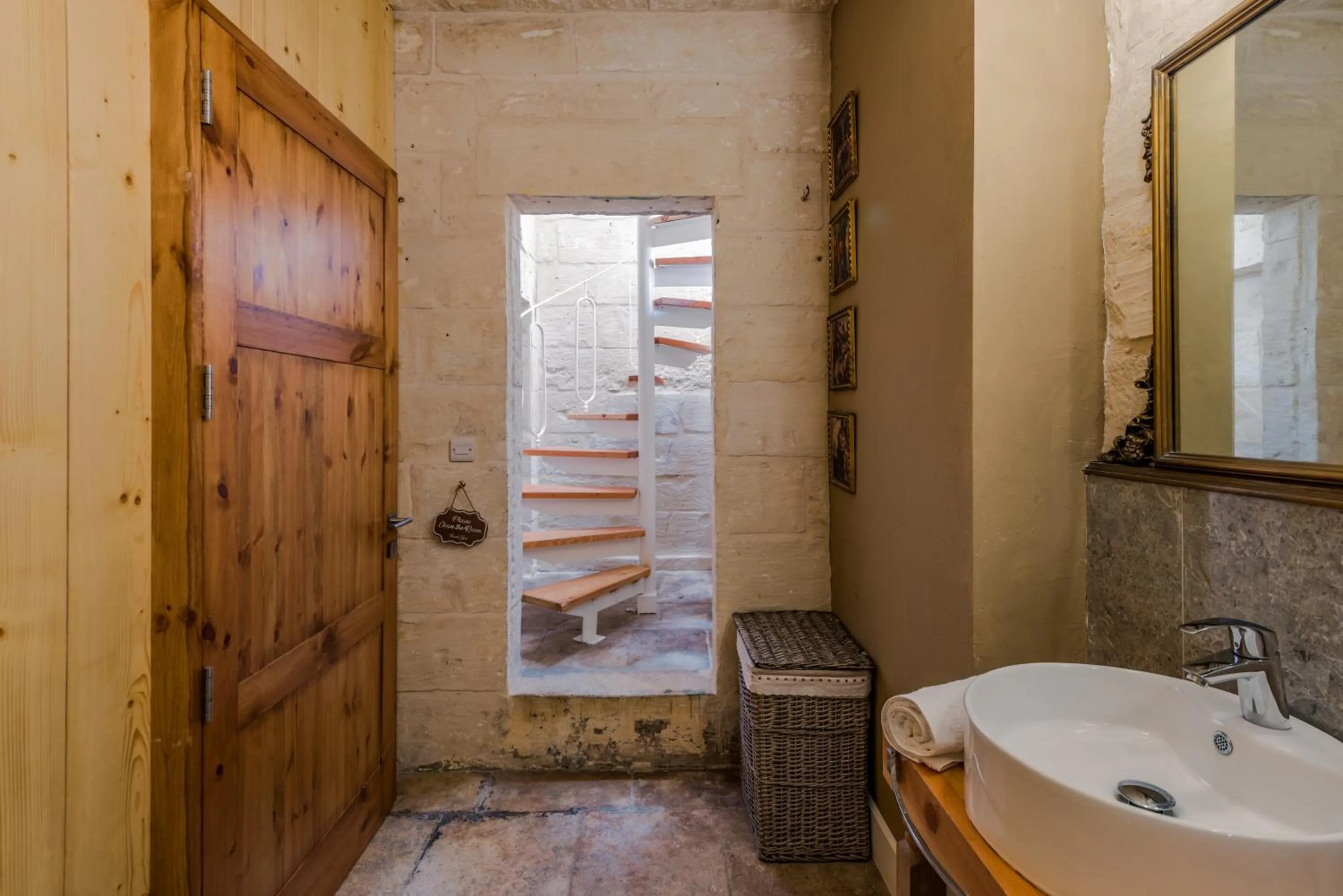 Valletta Lucente Guest House