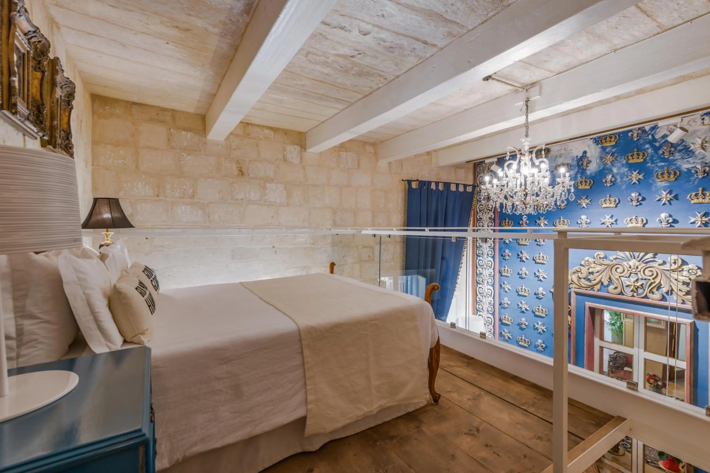 Bed in Valletta Lucente Guest House