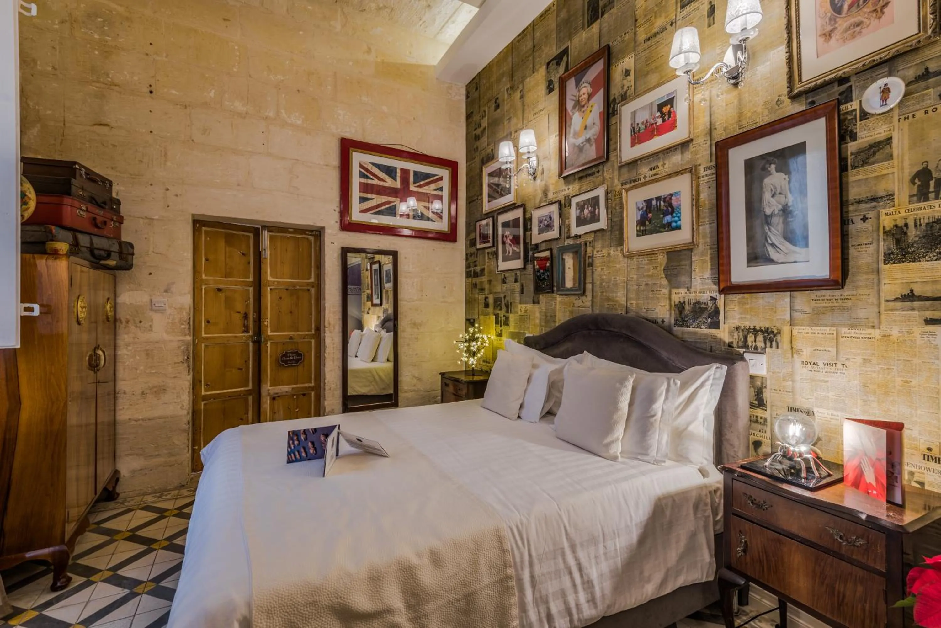 Bed in Valletta Lucente Guest House
