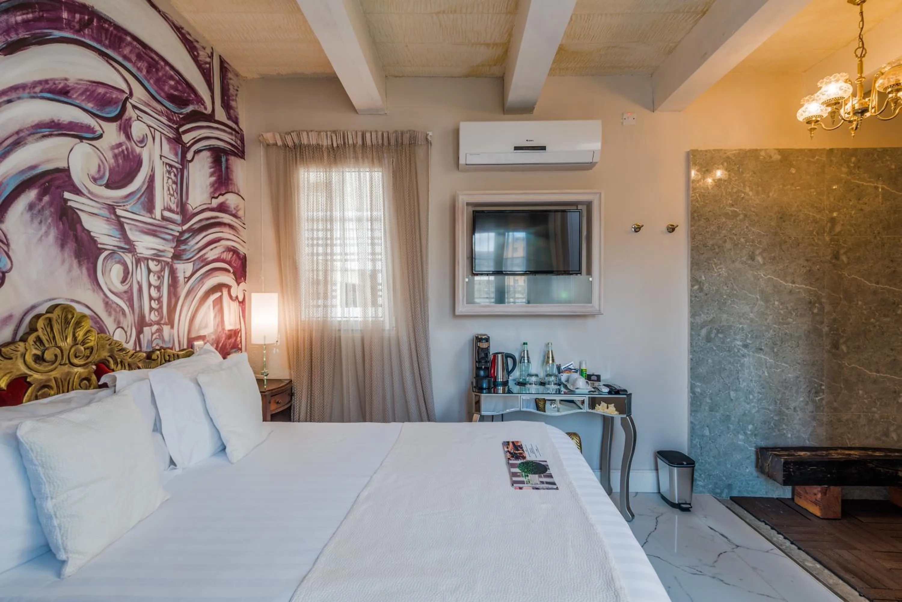 Bed in Valletta Lucente Guest House