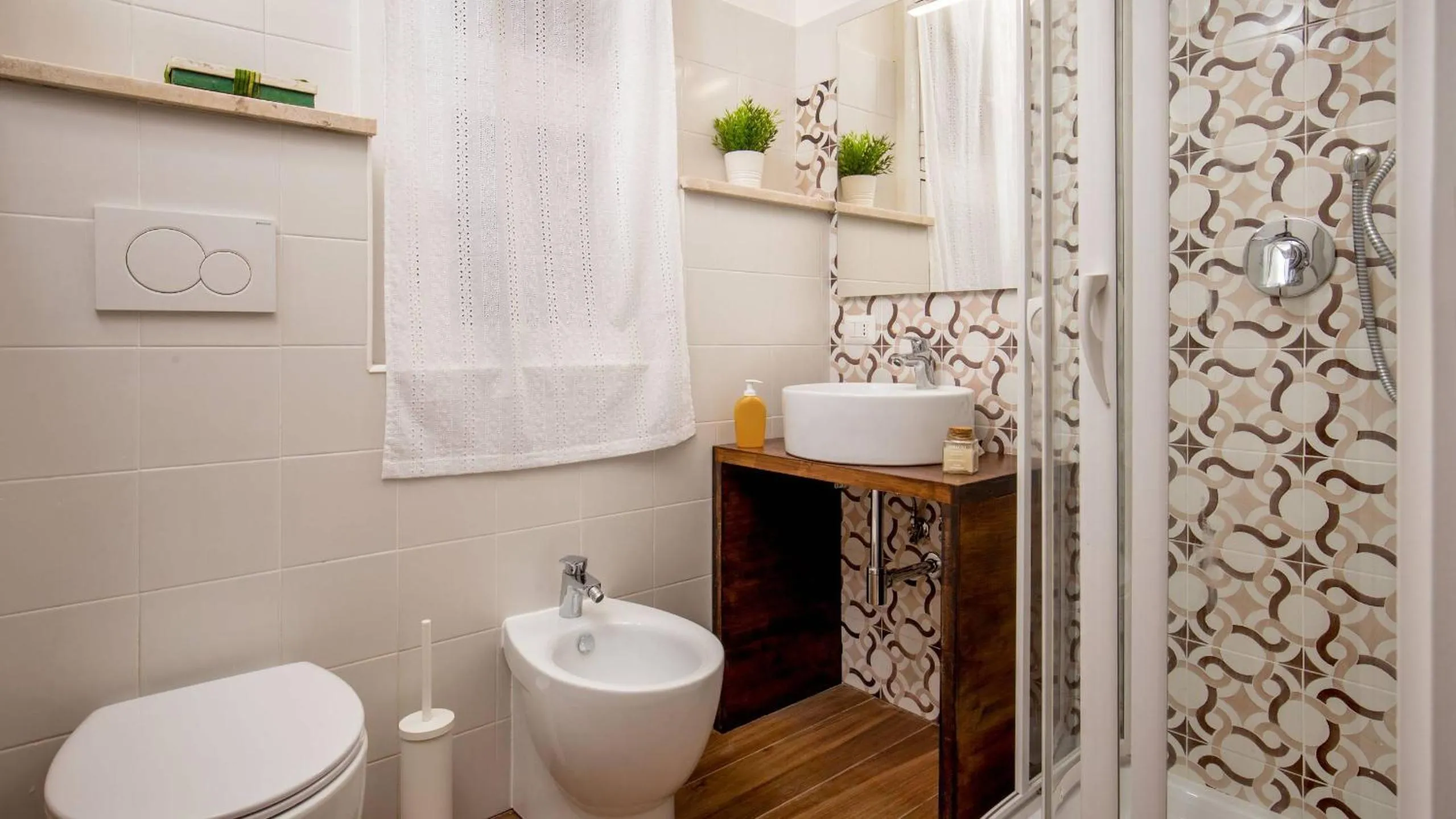 Sweet Rooms Piramide Bed and Breakfast