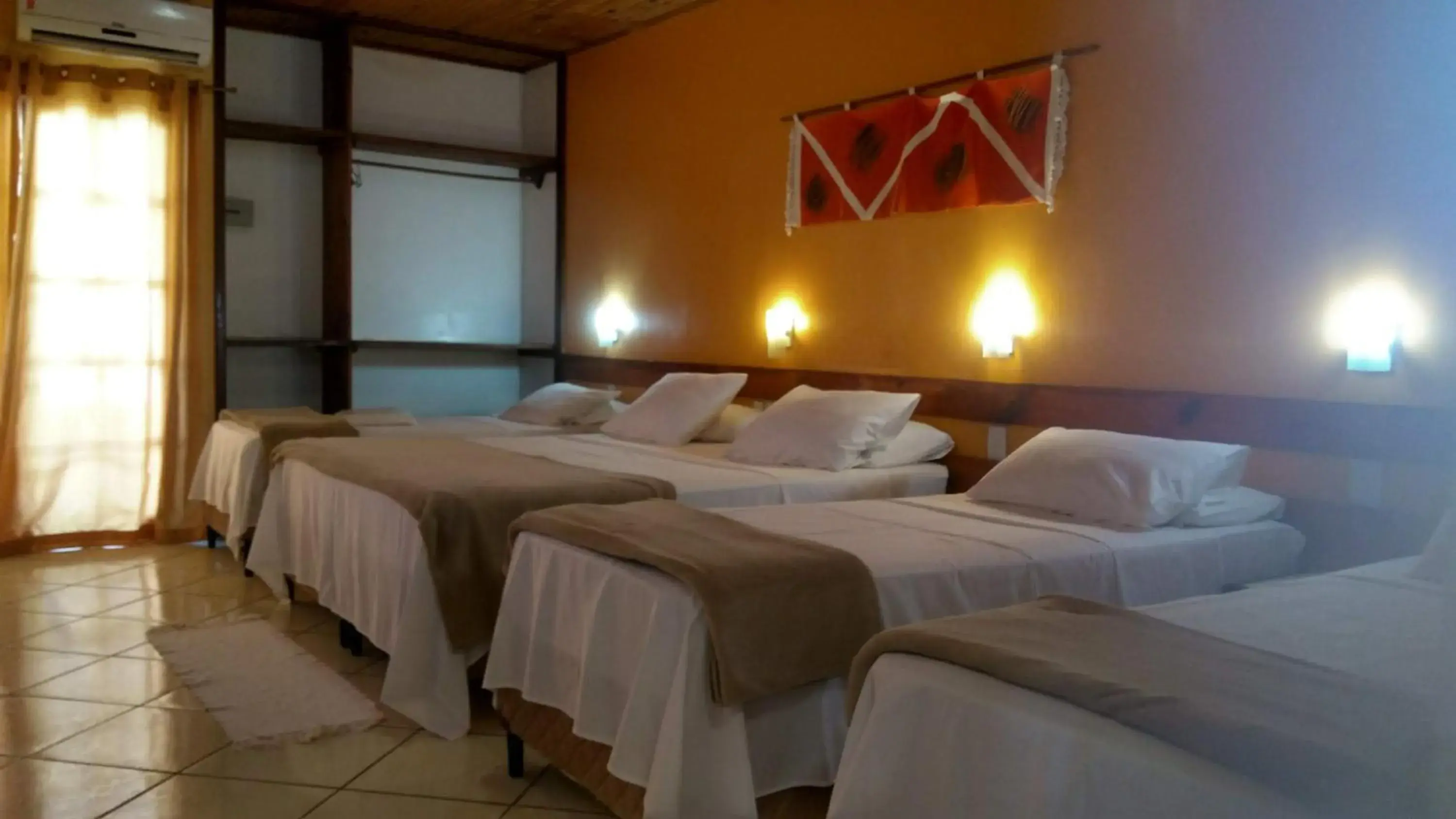 Deluxe Family Room in Pousada Aldeia Portuguesa Deluxe Family Room in Pousada Aldeia Portuguesa