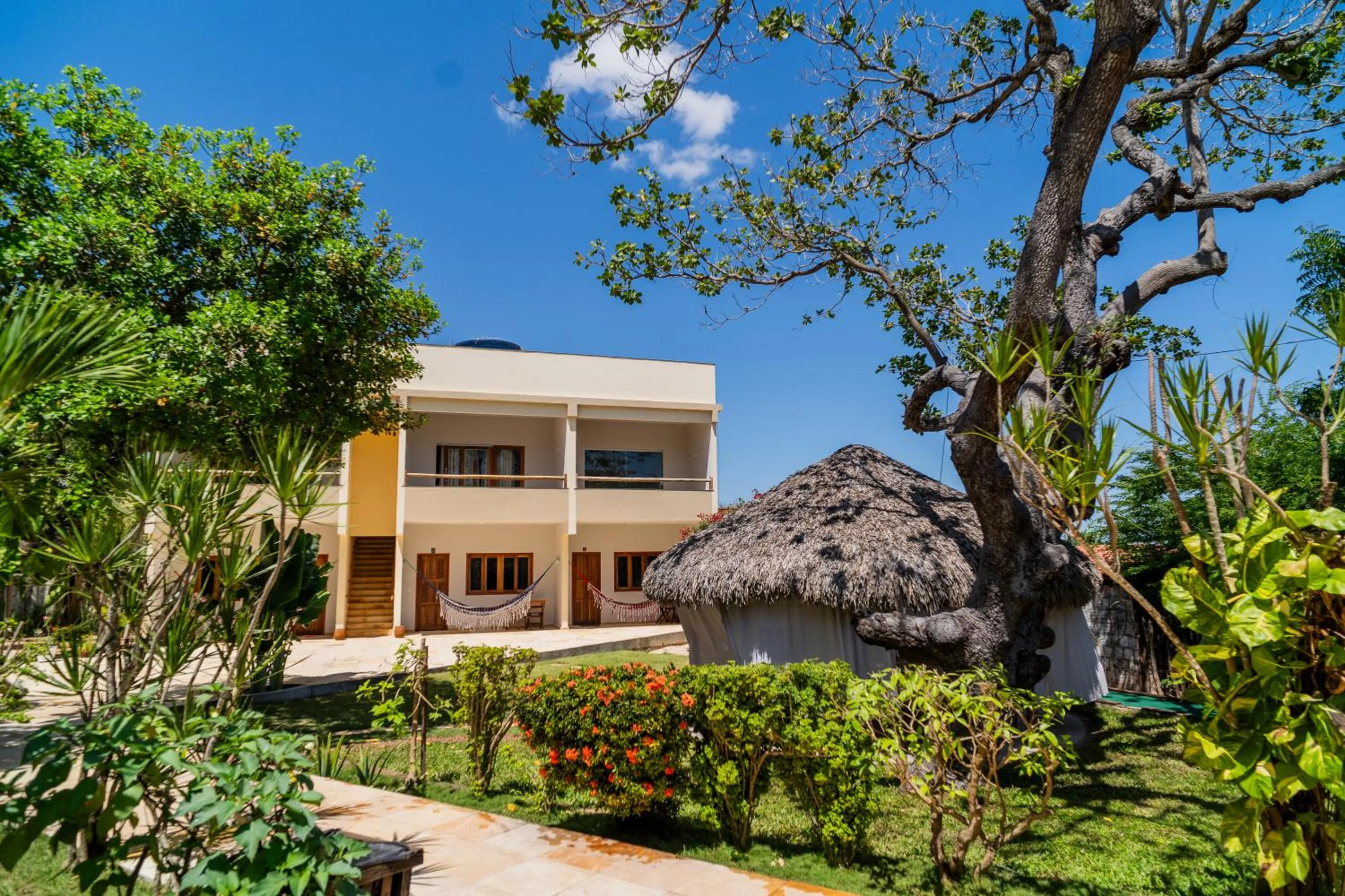 Property building in Casa Suiça Brasileira