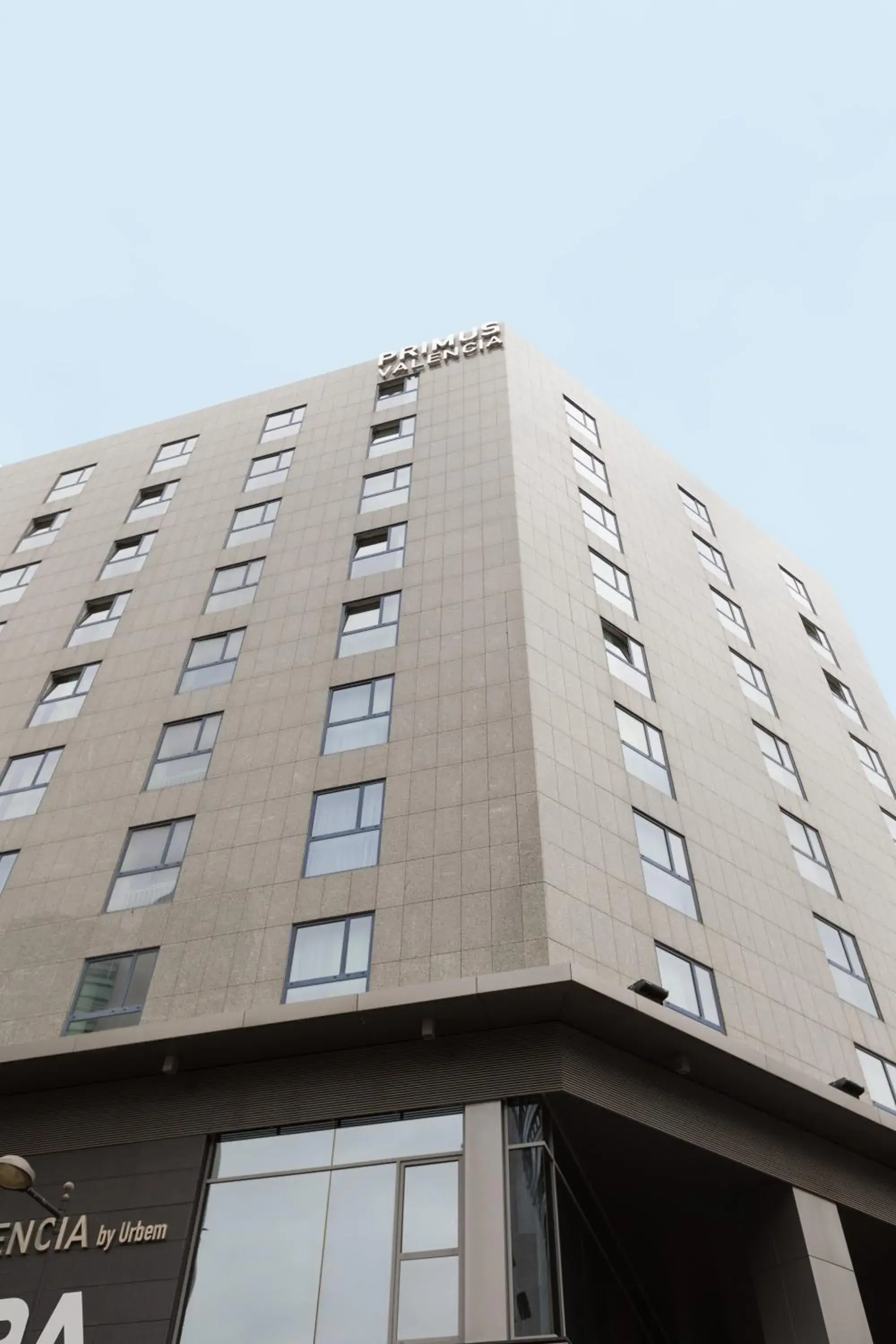Property building in Primus Valencia Property building in Primus Valencia