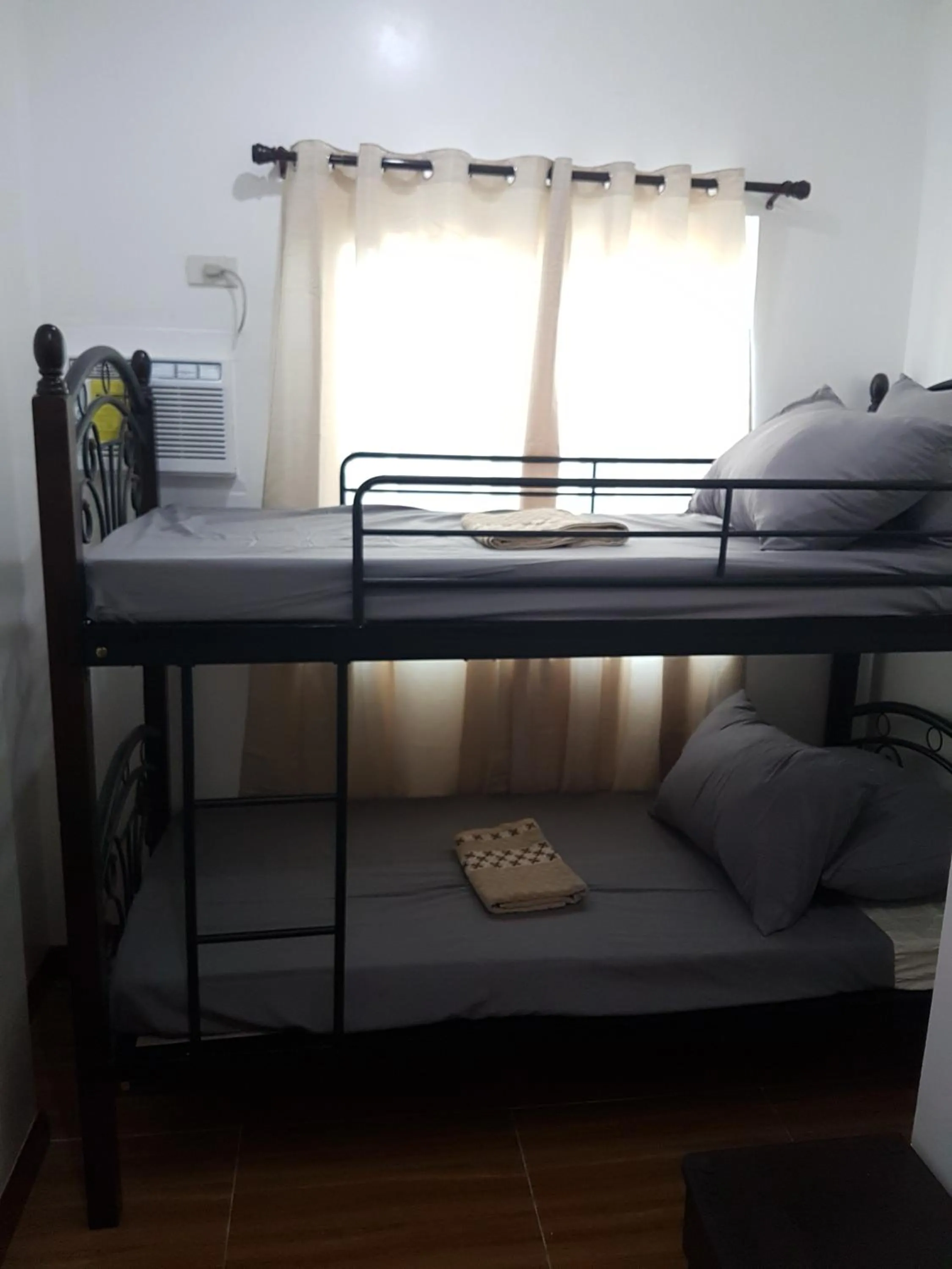 bunk bed, Bed in Kdc Homes
