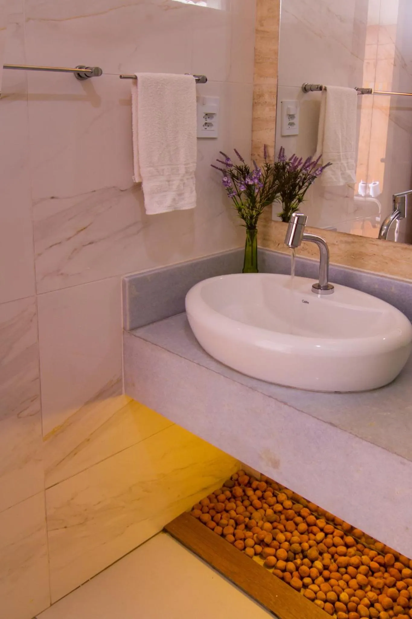 Bathroom in Pousada Le Baron