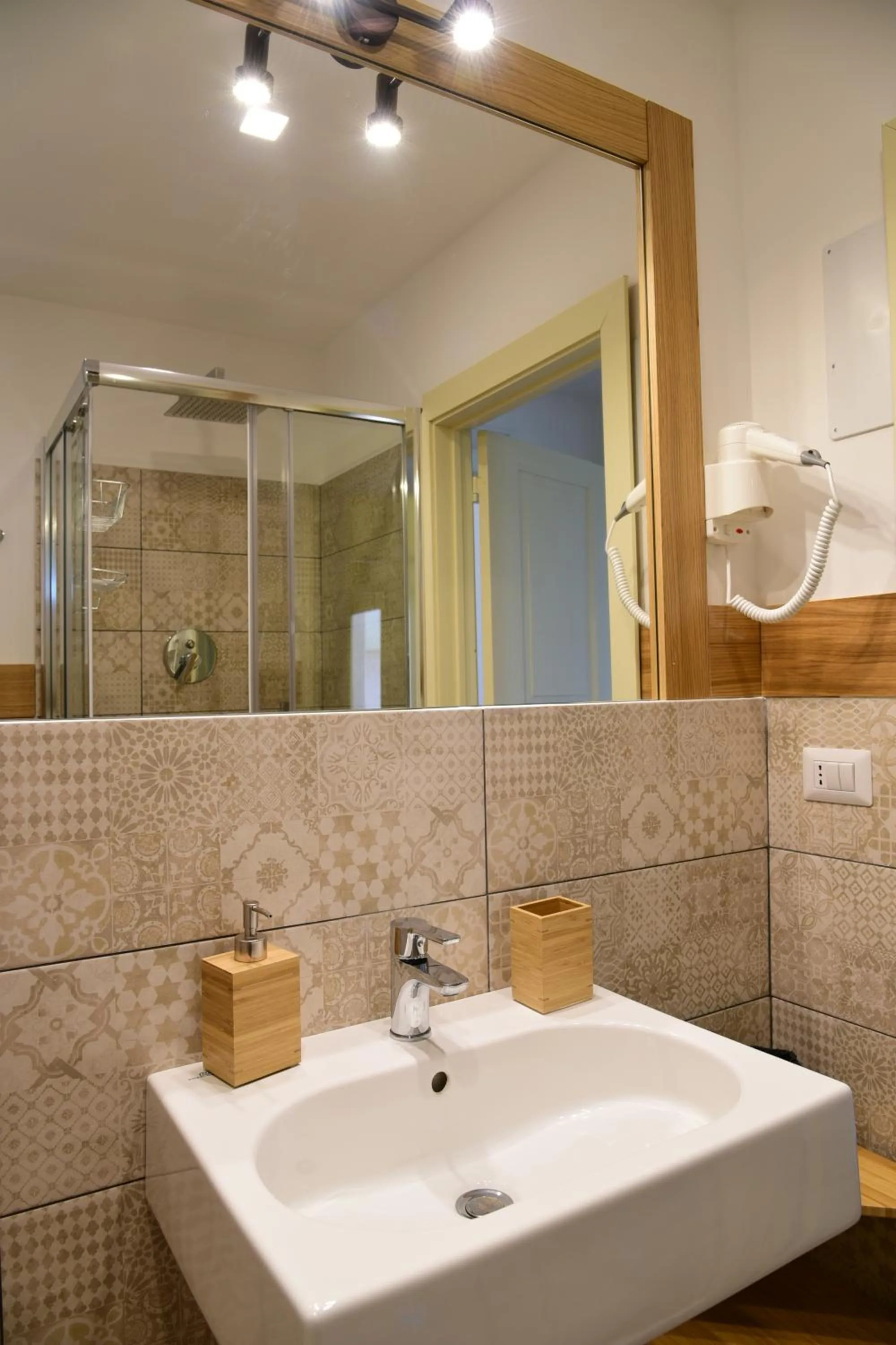 Bathroom in Giardino Arancio