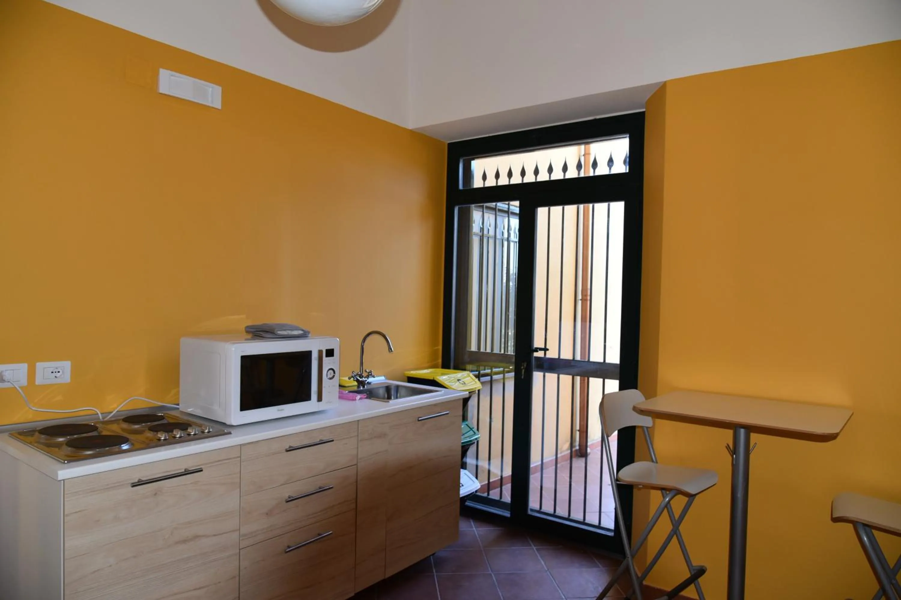 Communal kitchen in Giardino Arancio