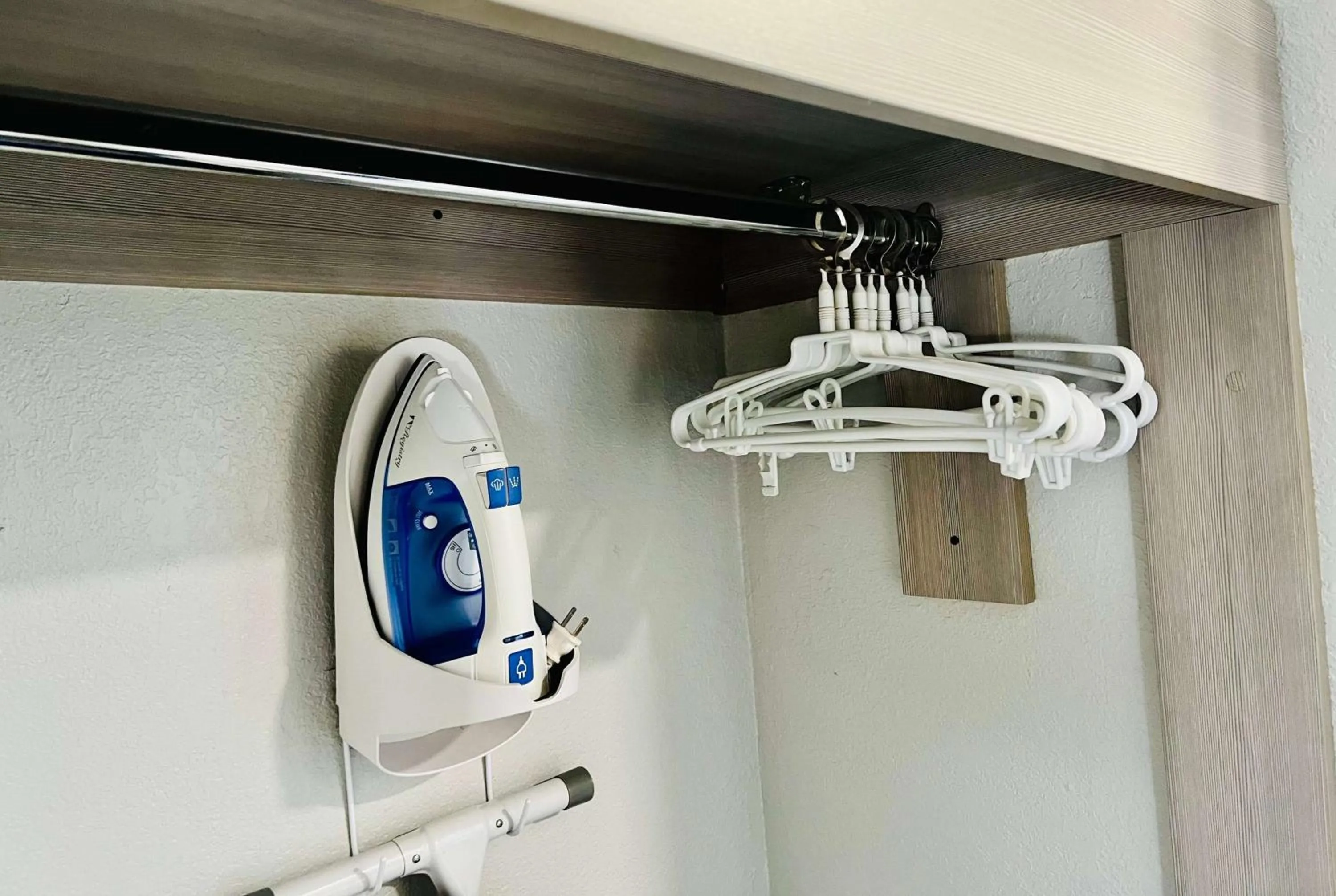 Photo of the whole room in Microtel Inn Georgetown - Lexington North