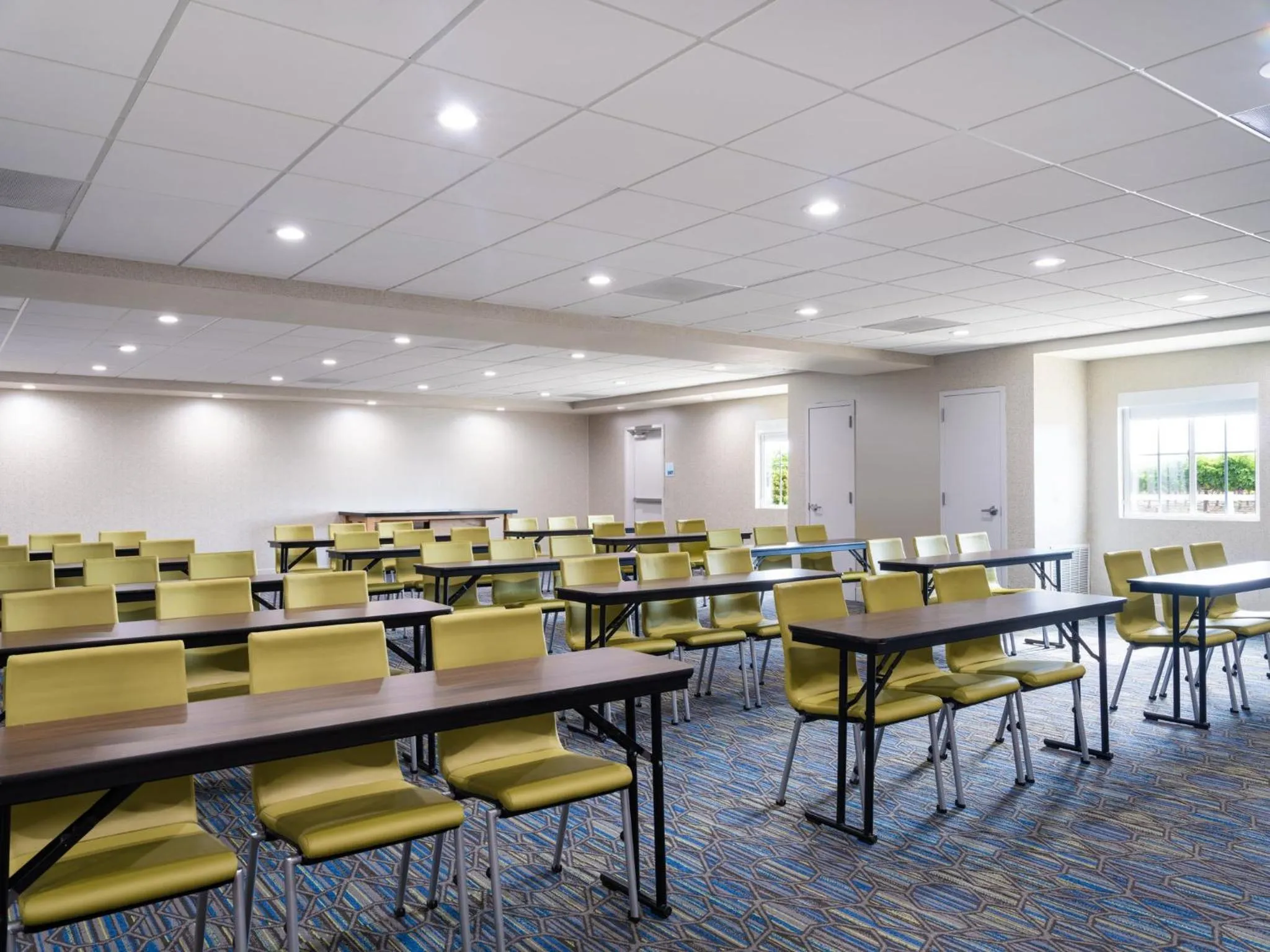 Meeting/conference room in Holiday Inn Express Lodi by IHG