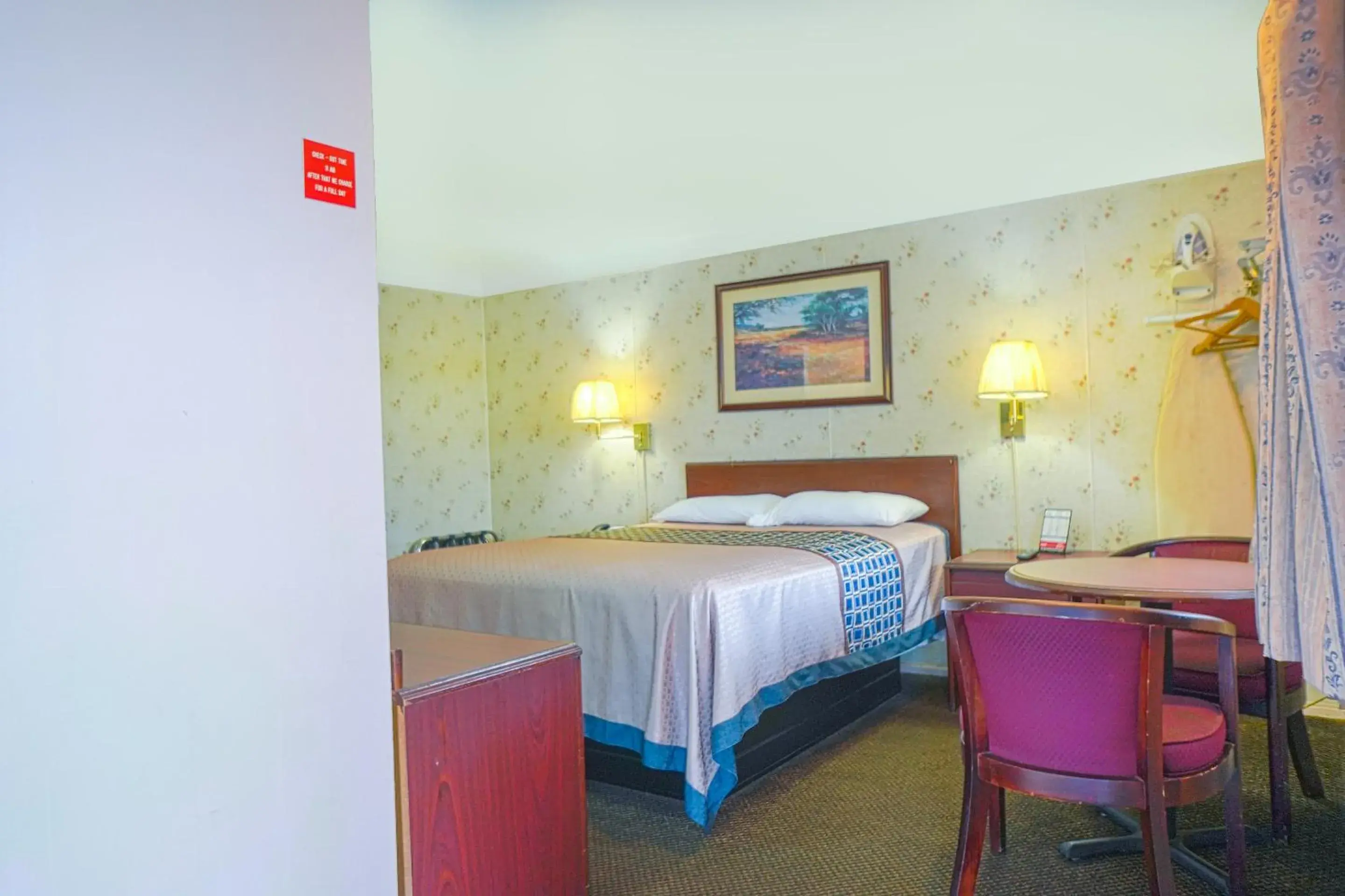 Bedroom, Bed in Bay Motel By OYO Bay City Bedroom, Bed in Bay Motel By OYO Bay City